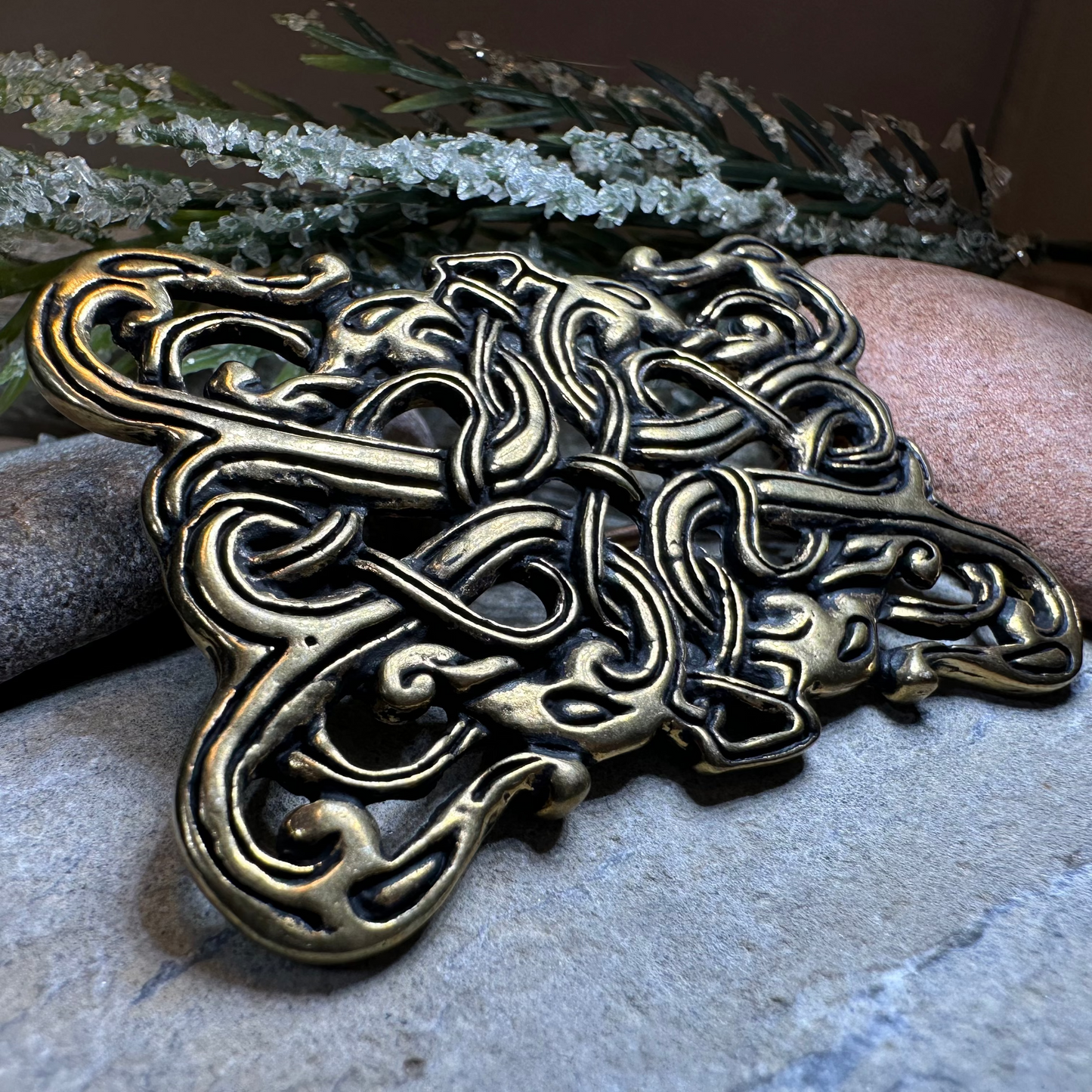 Neart Celtic Penannular Brooch