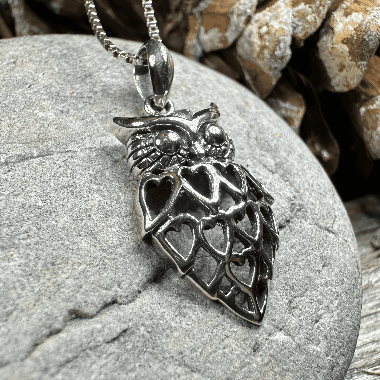 Eagna Owl Lover Necklace - 18