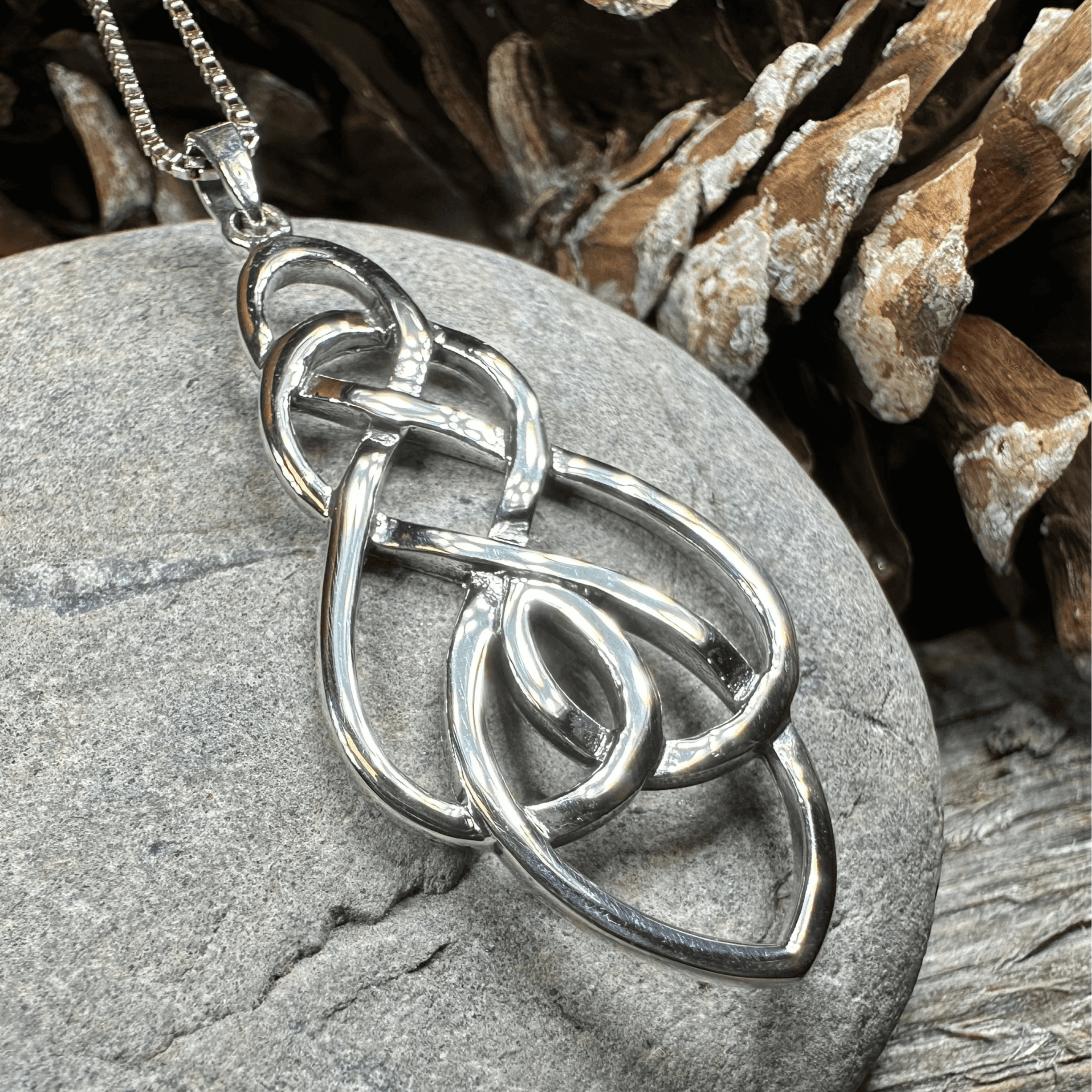 Infinite Love Celtic Knot Necklace - 18
