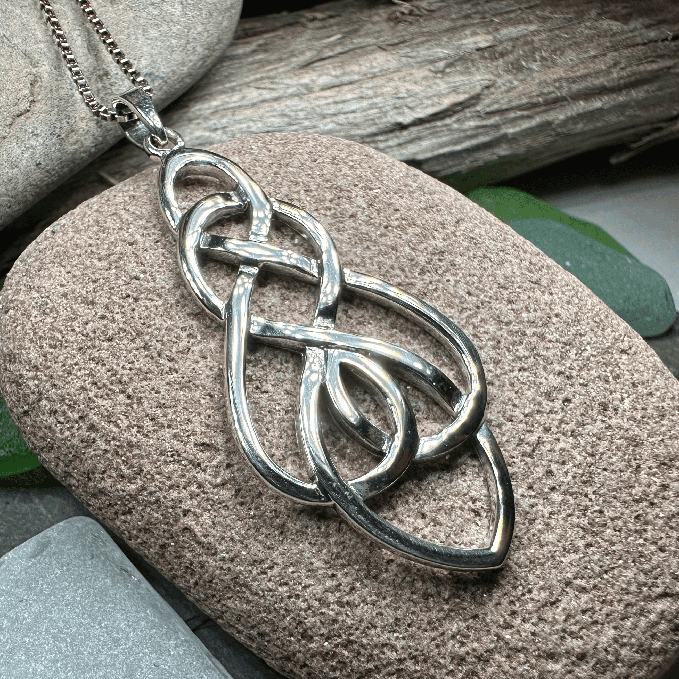Infinite Love Celtic Knot Necklace - 18