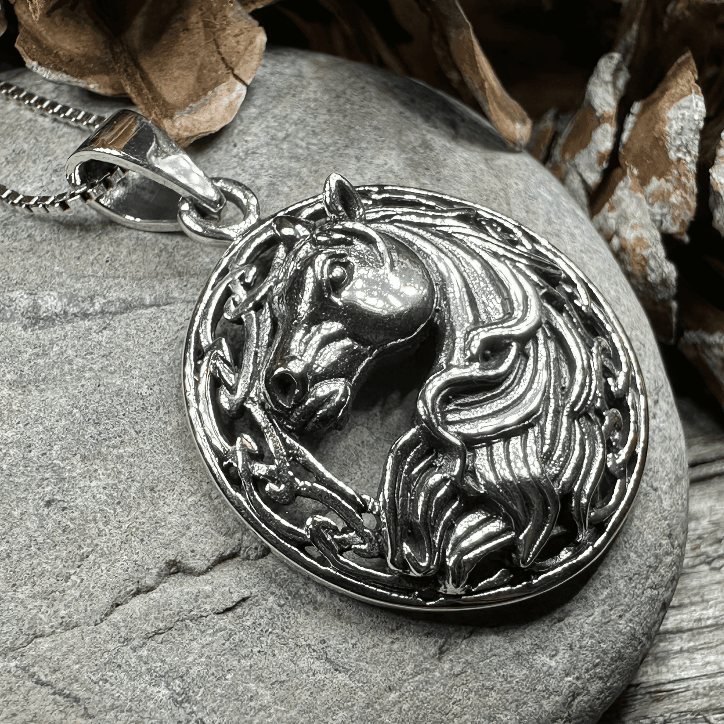 Roan Celtic Horse Necklace - 18