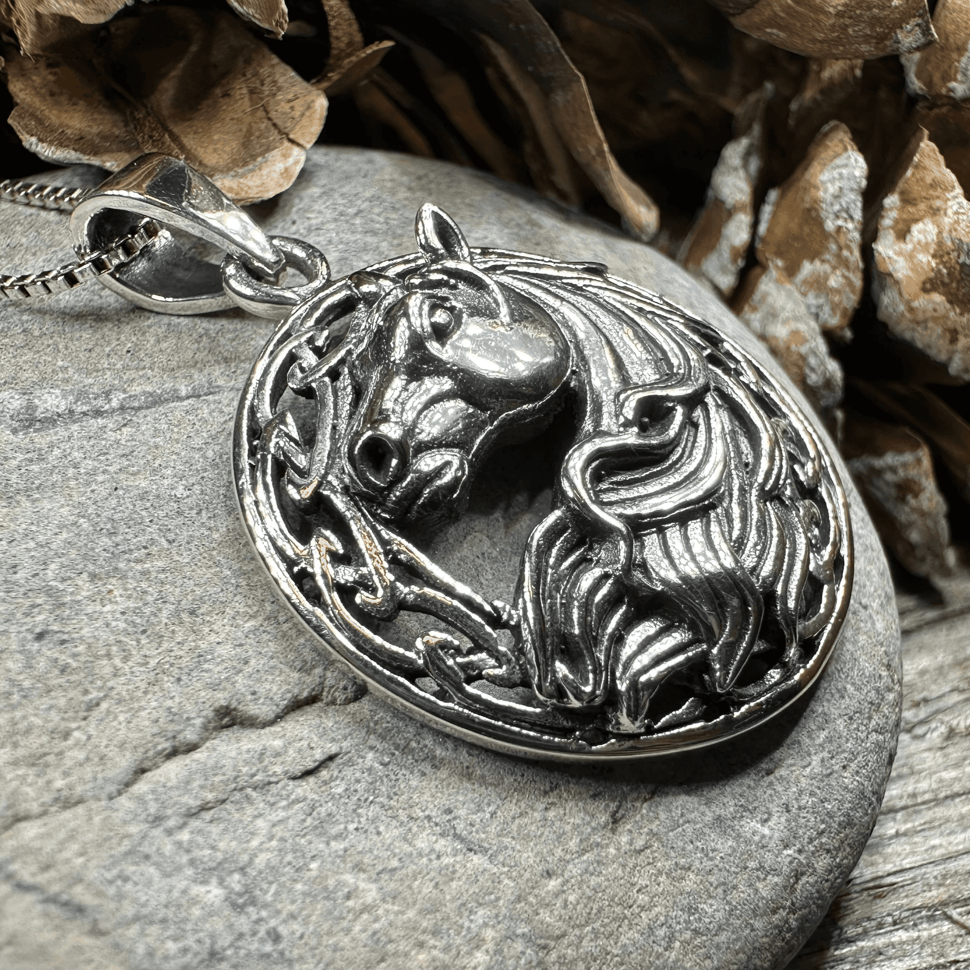 Roan Celtic Horse Necklace - 18
