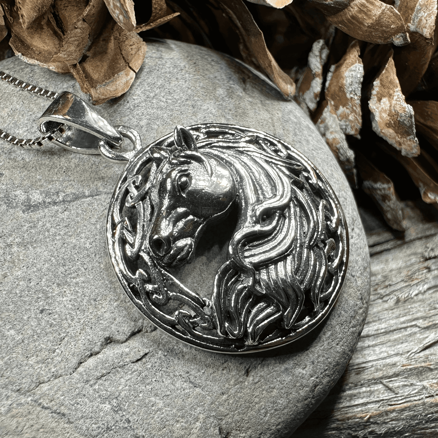 Roan Celtic Horse Necklace - 18