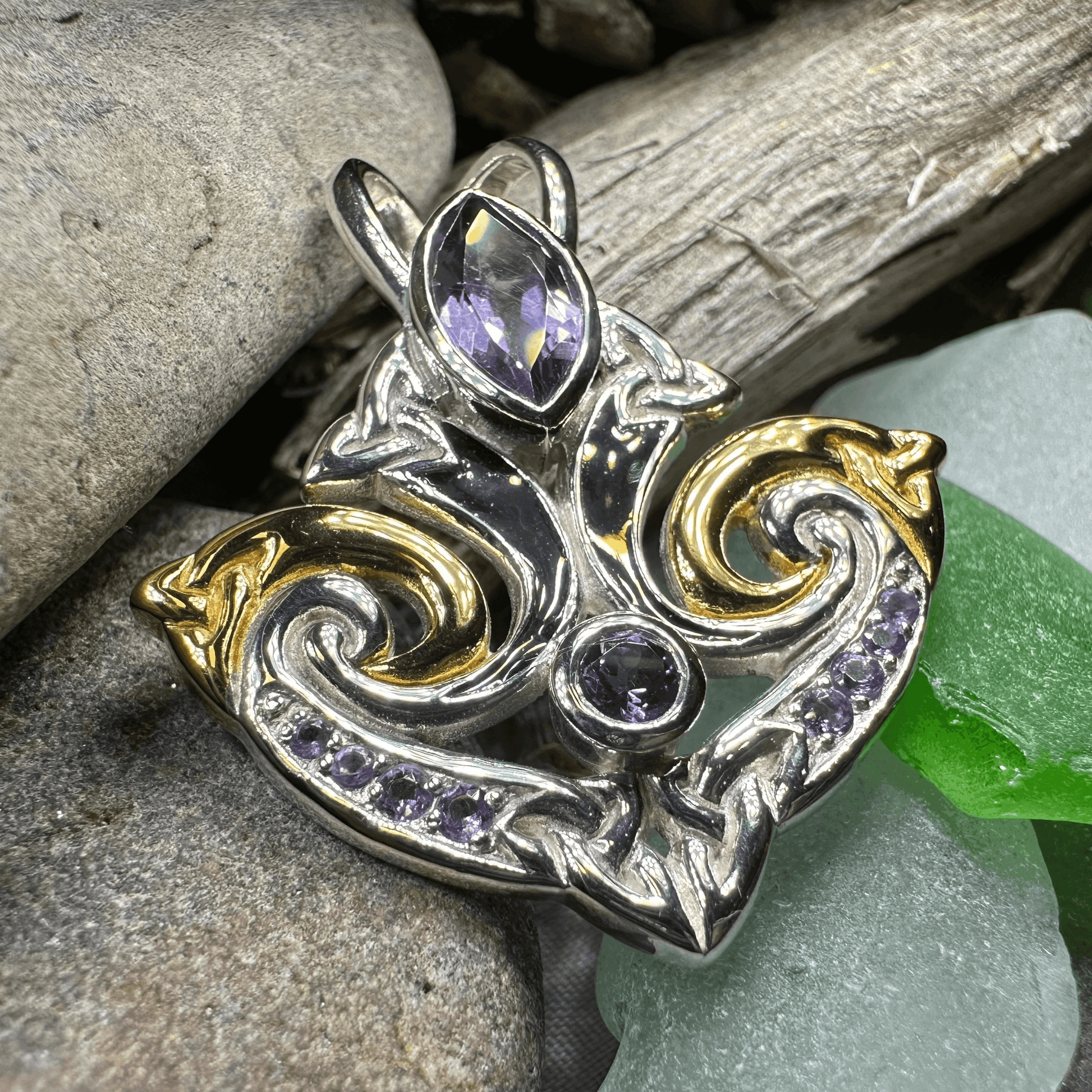 Celtic Triquetra Gemstone Necklace - Amethyst