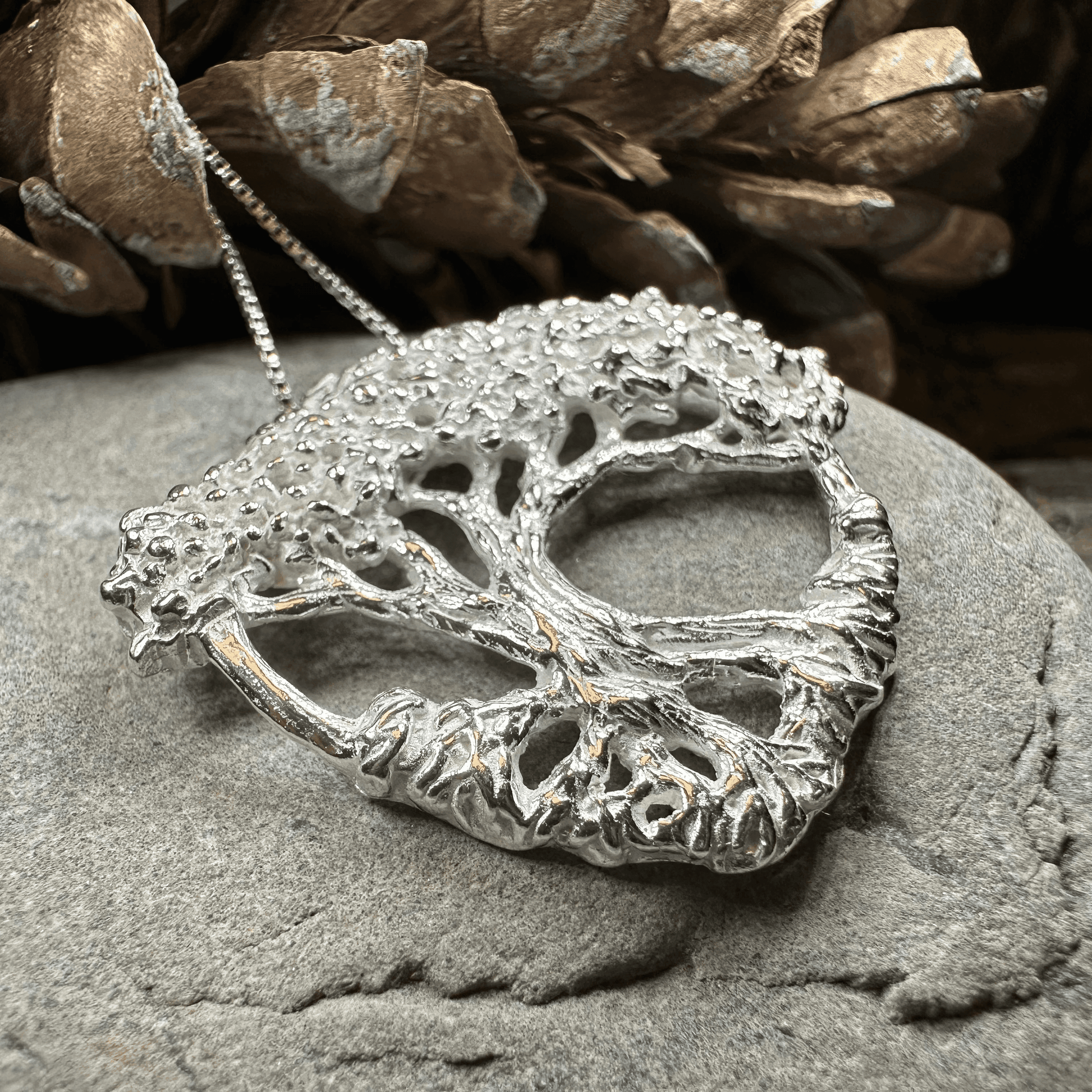 Moina Tree of Life Necklace - 18
