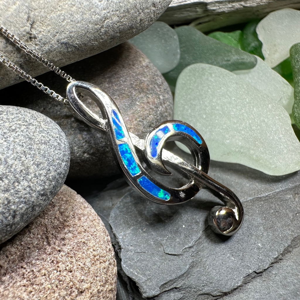 Kerry Music Necklace