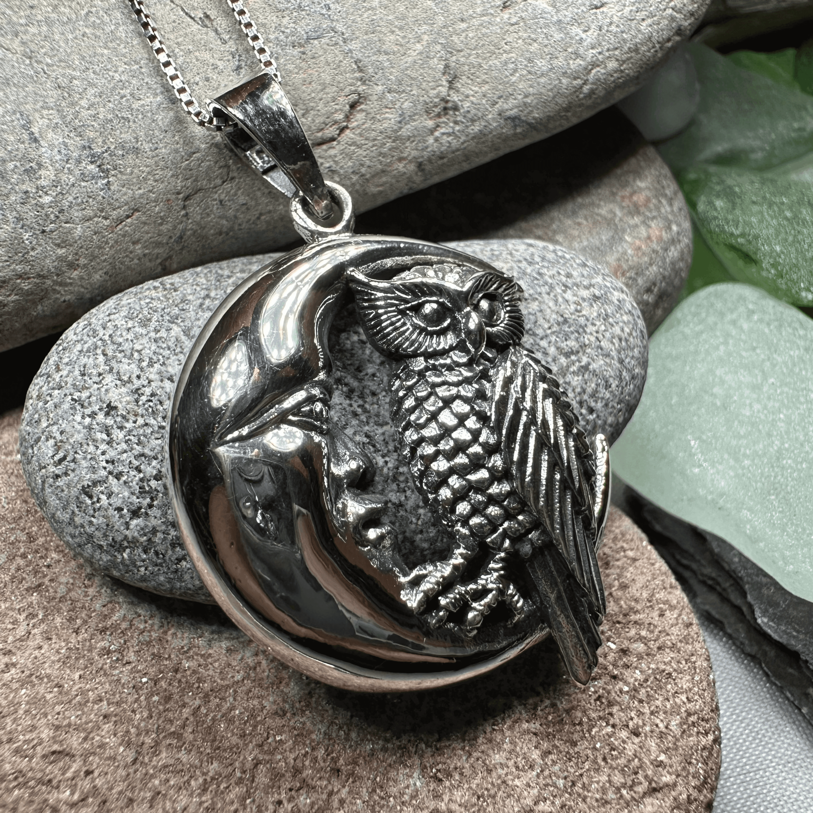 Oidhche Mhath Owl Necklace - 18