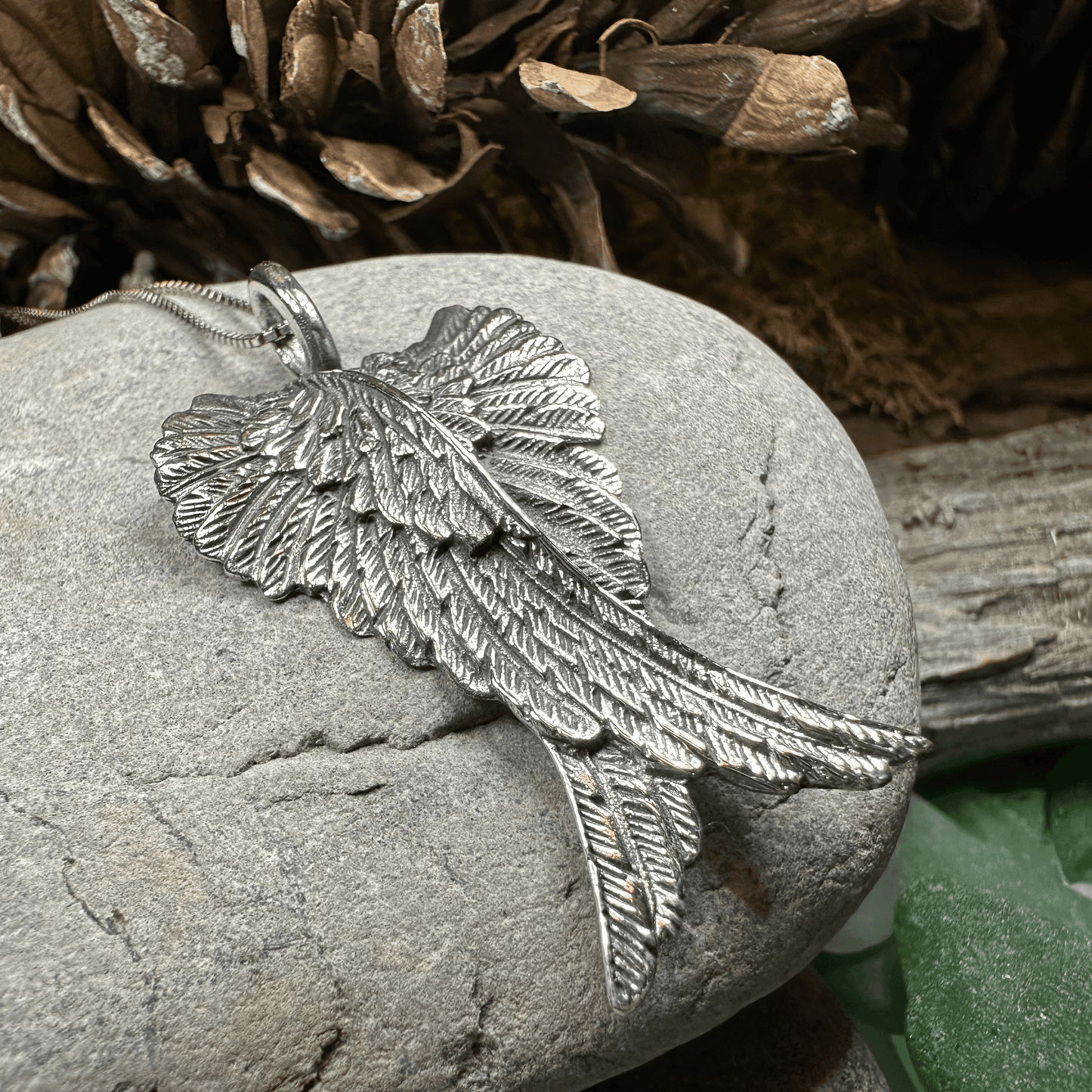 Caci Angel Wings Necklace - 18