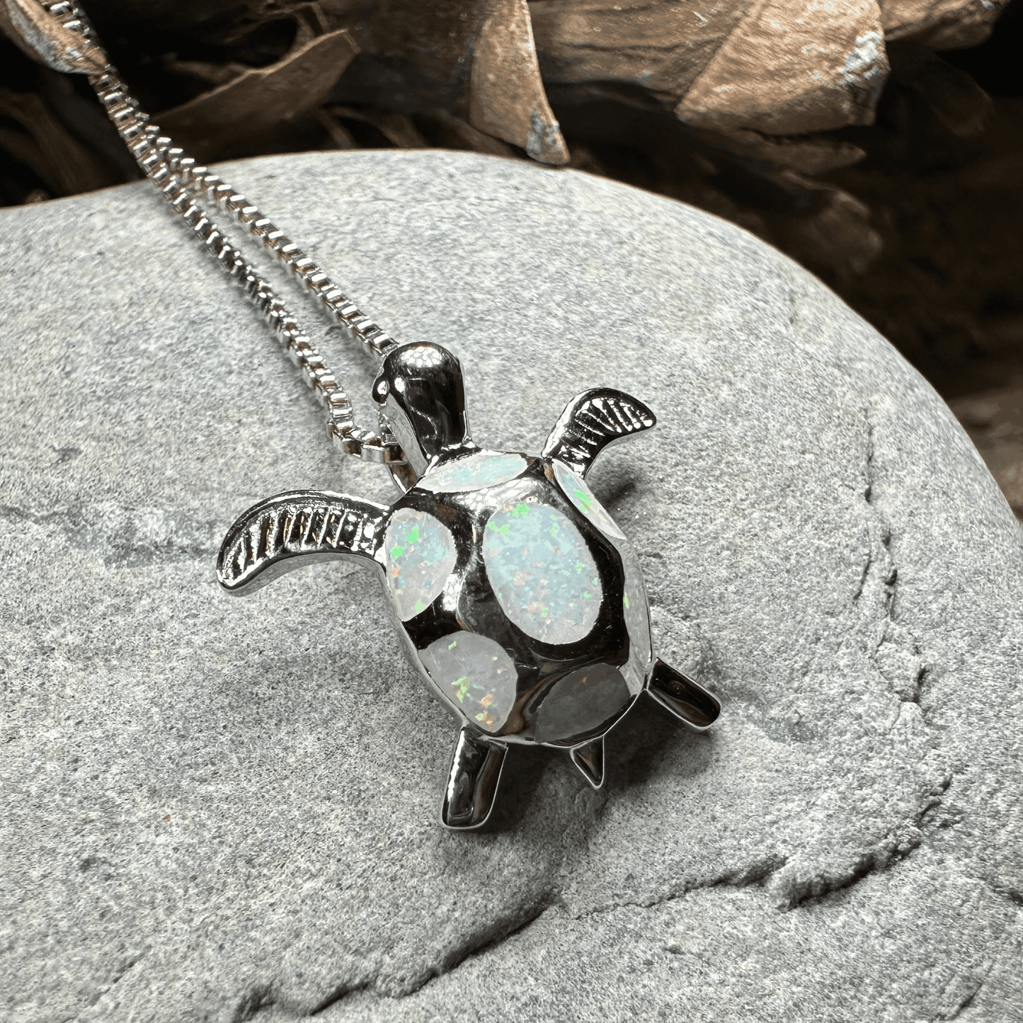 Petite Turtle Necklace - 18