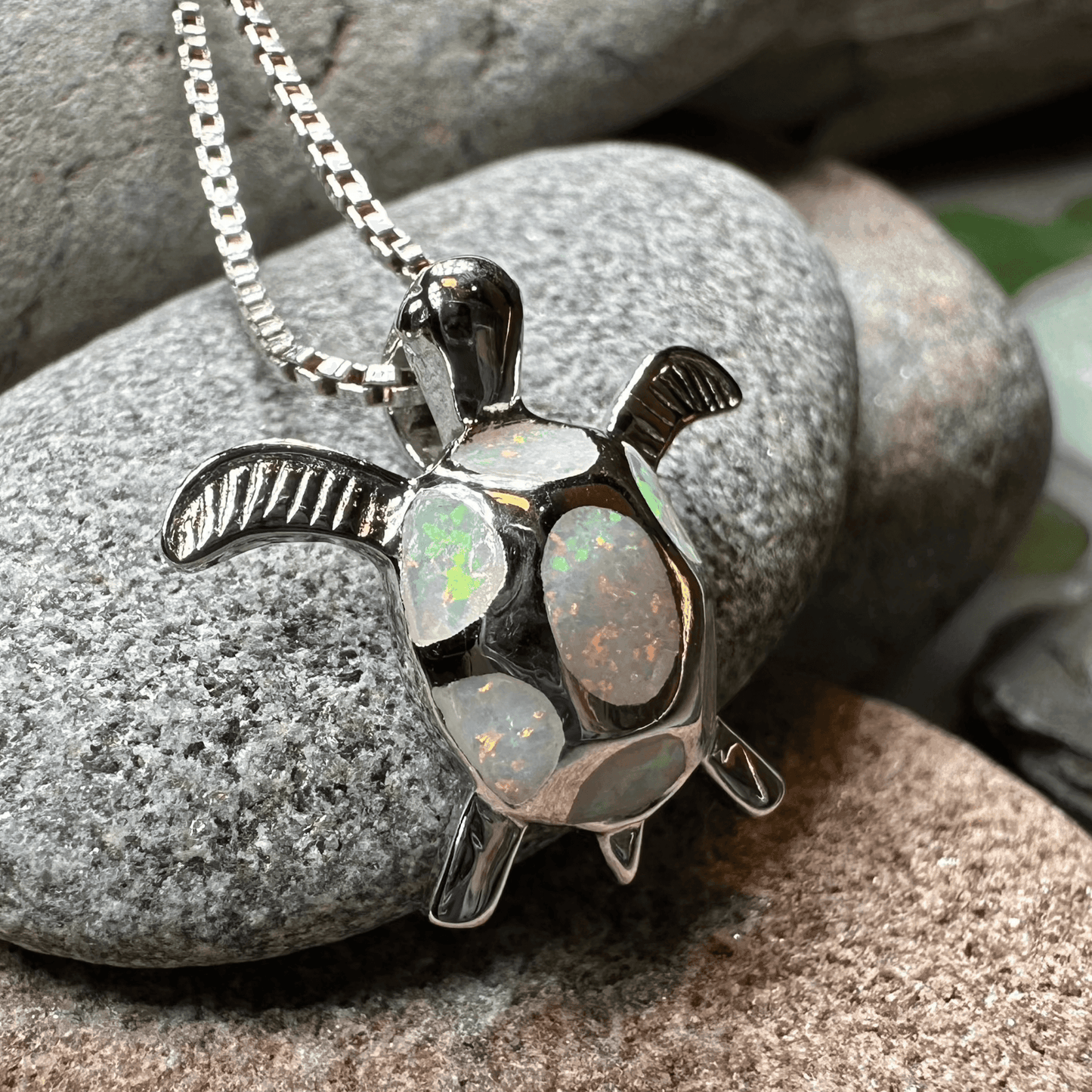 Petite Turtle Necklace - 18