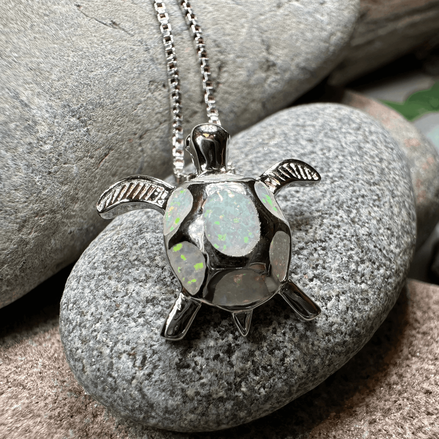 Petite Turtle Necklace - 18