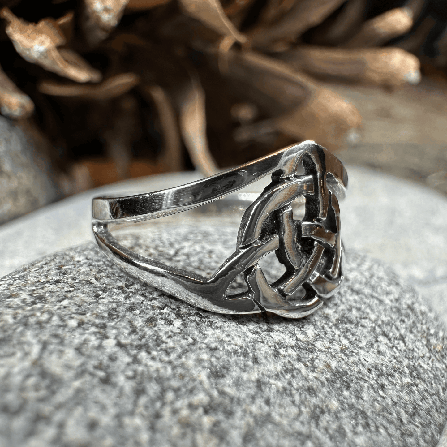 Dainty Little Celtic Ring - 2
