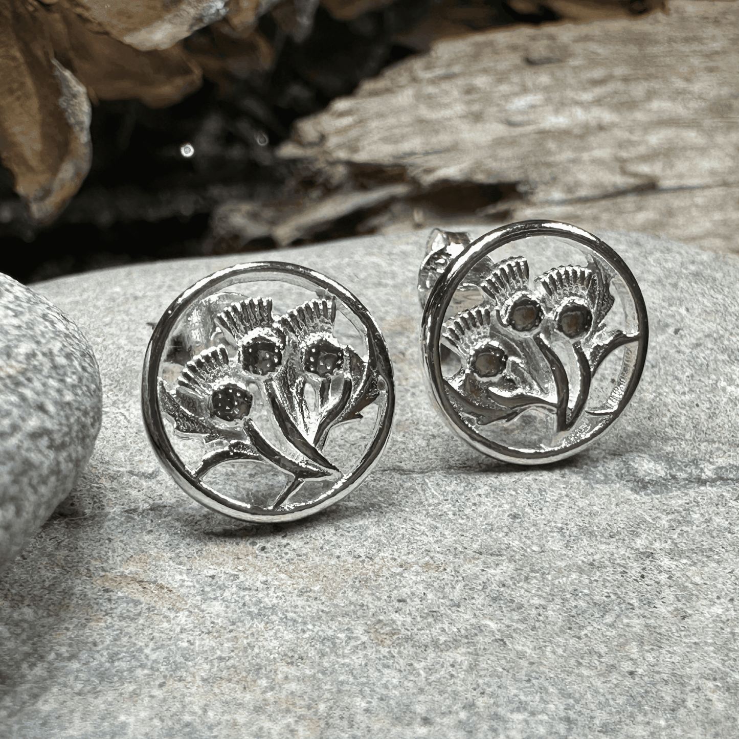 Dolina Thistle Stud Earrings - 