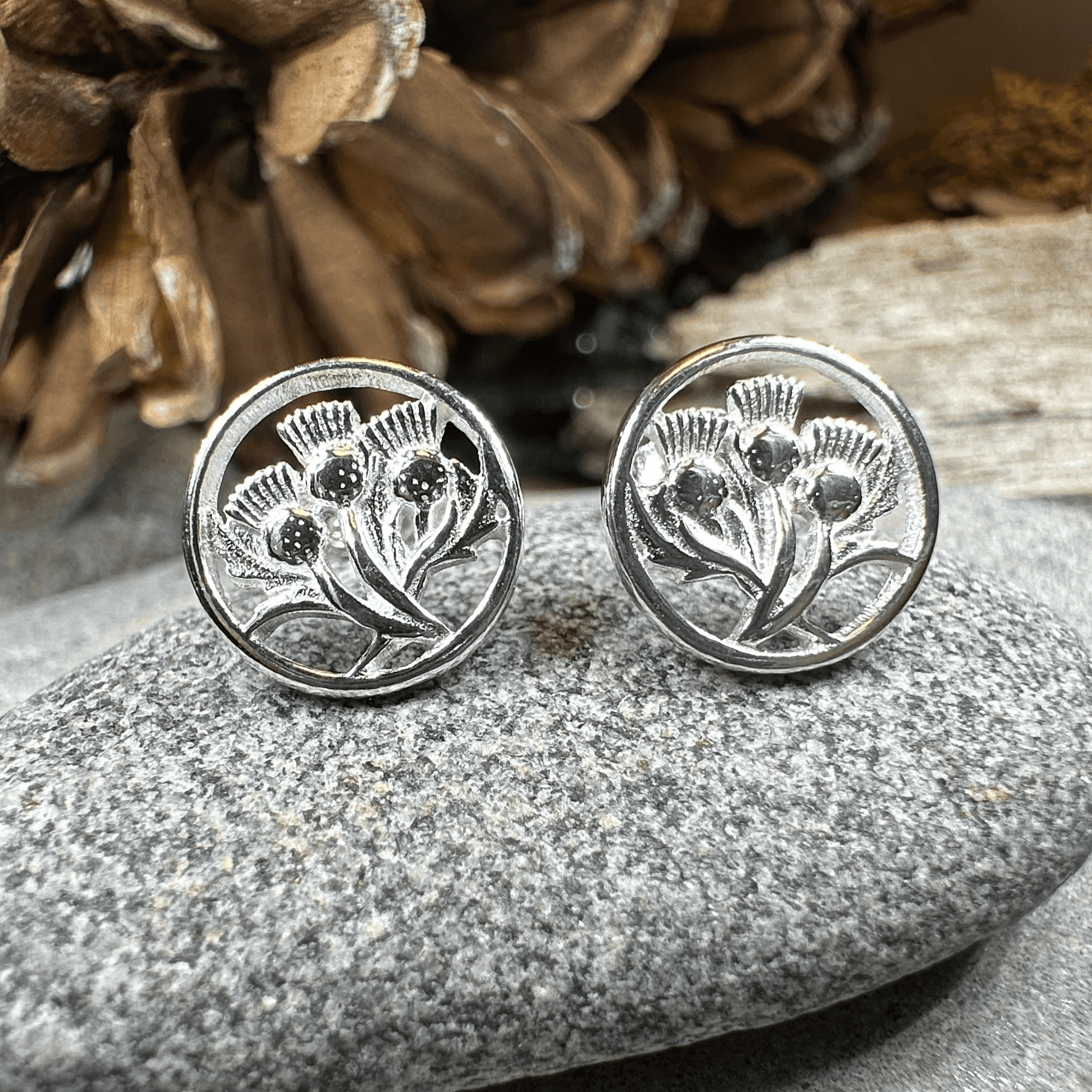 Dolina Thistle Stud Earrings - 