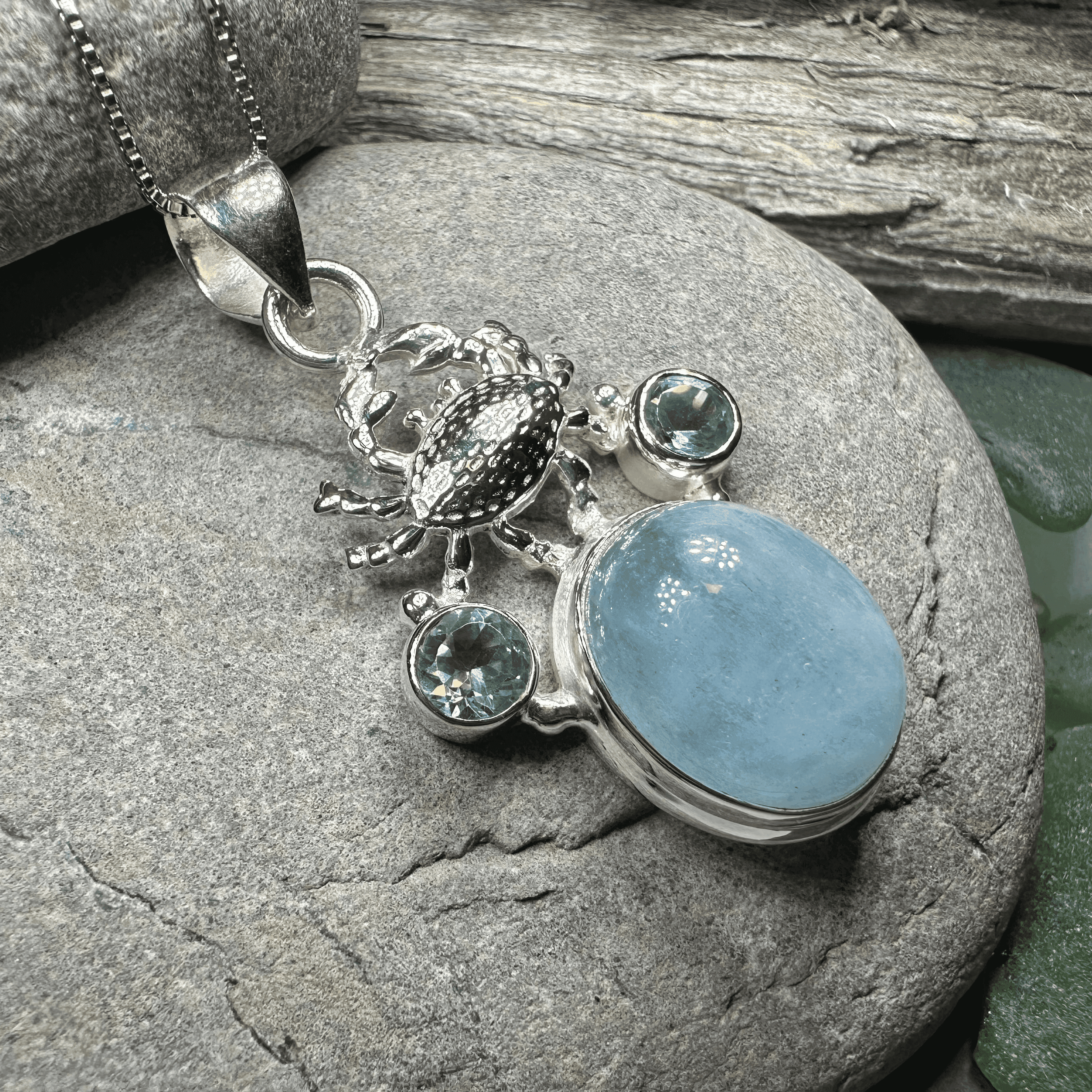 Carrie Crab Aquamarine Necklace - 18