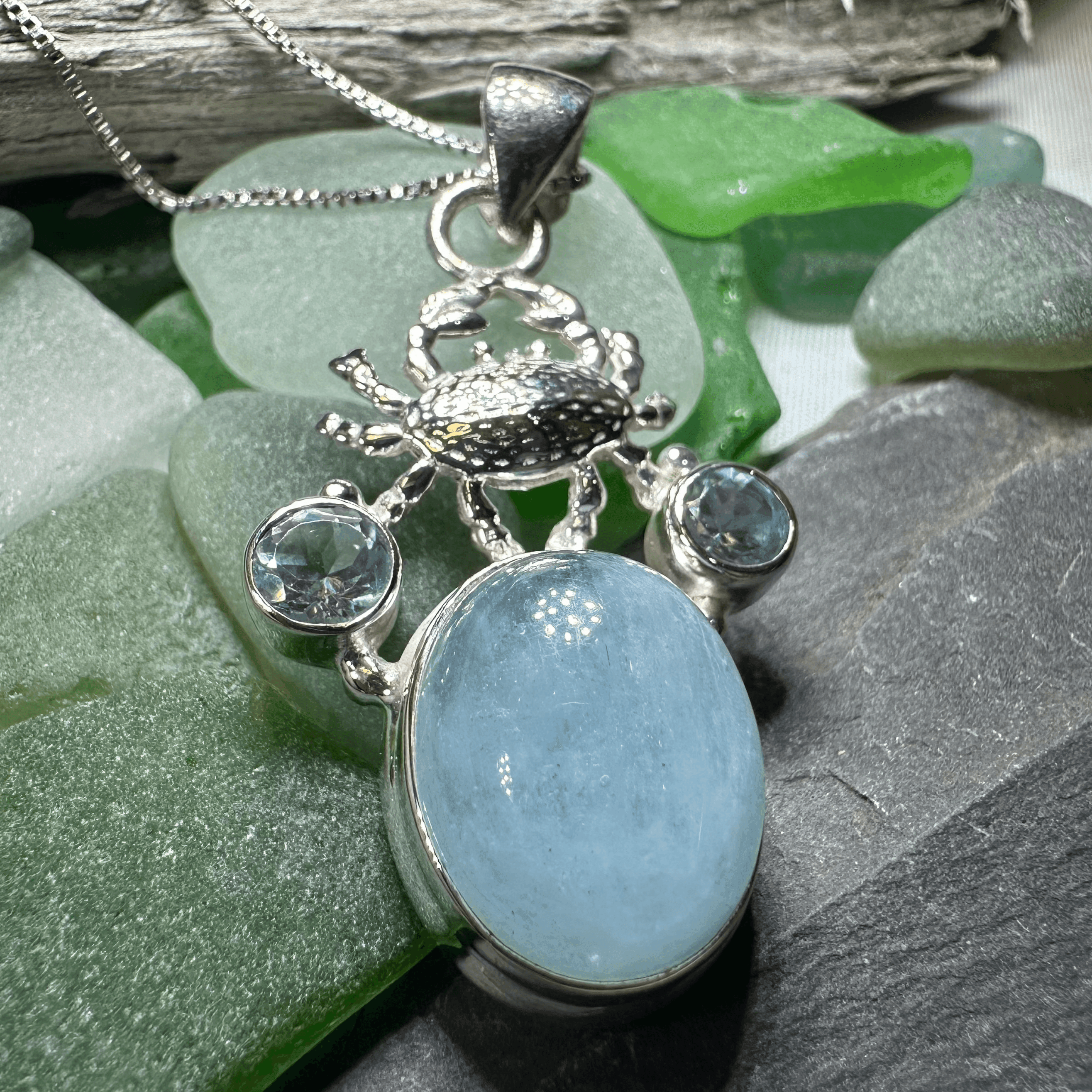 Carrie Crab Aquamarine Necklace - 18