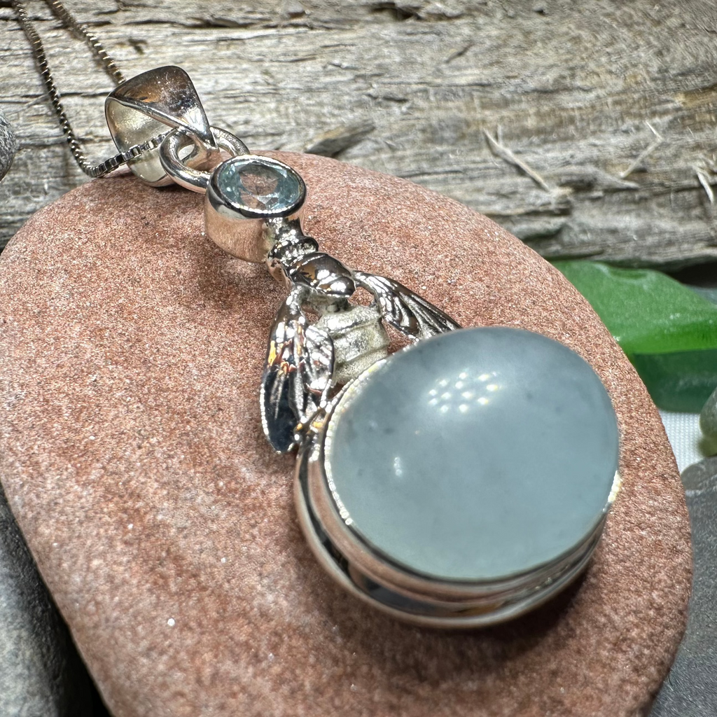 Bee Aquamarine Necklace