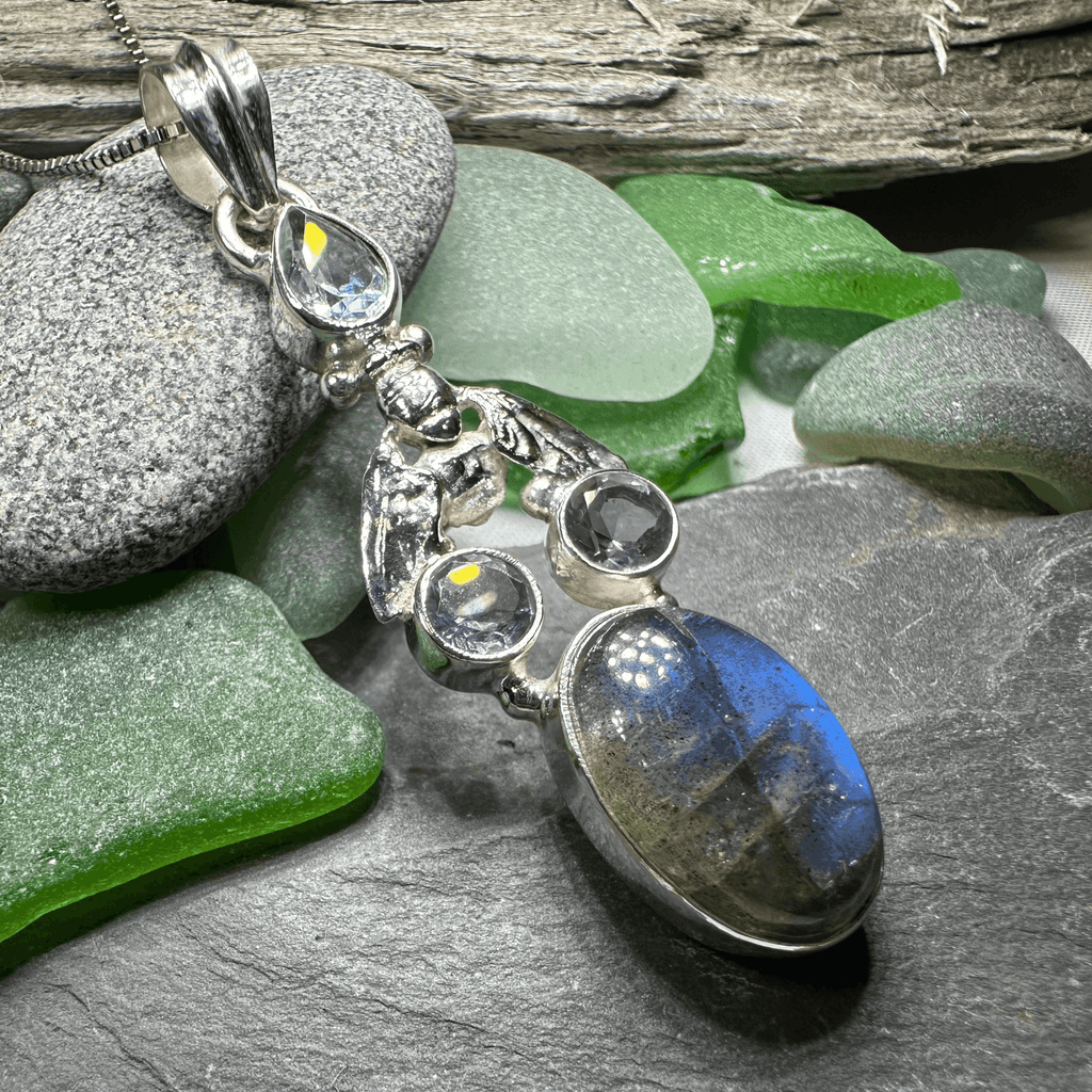 Fairy Dust Bee Necklace - 18