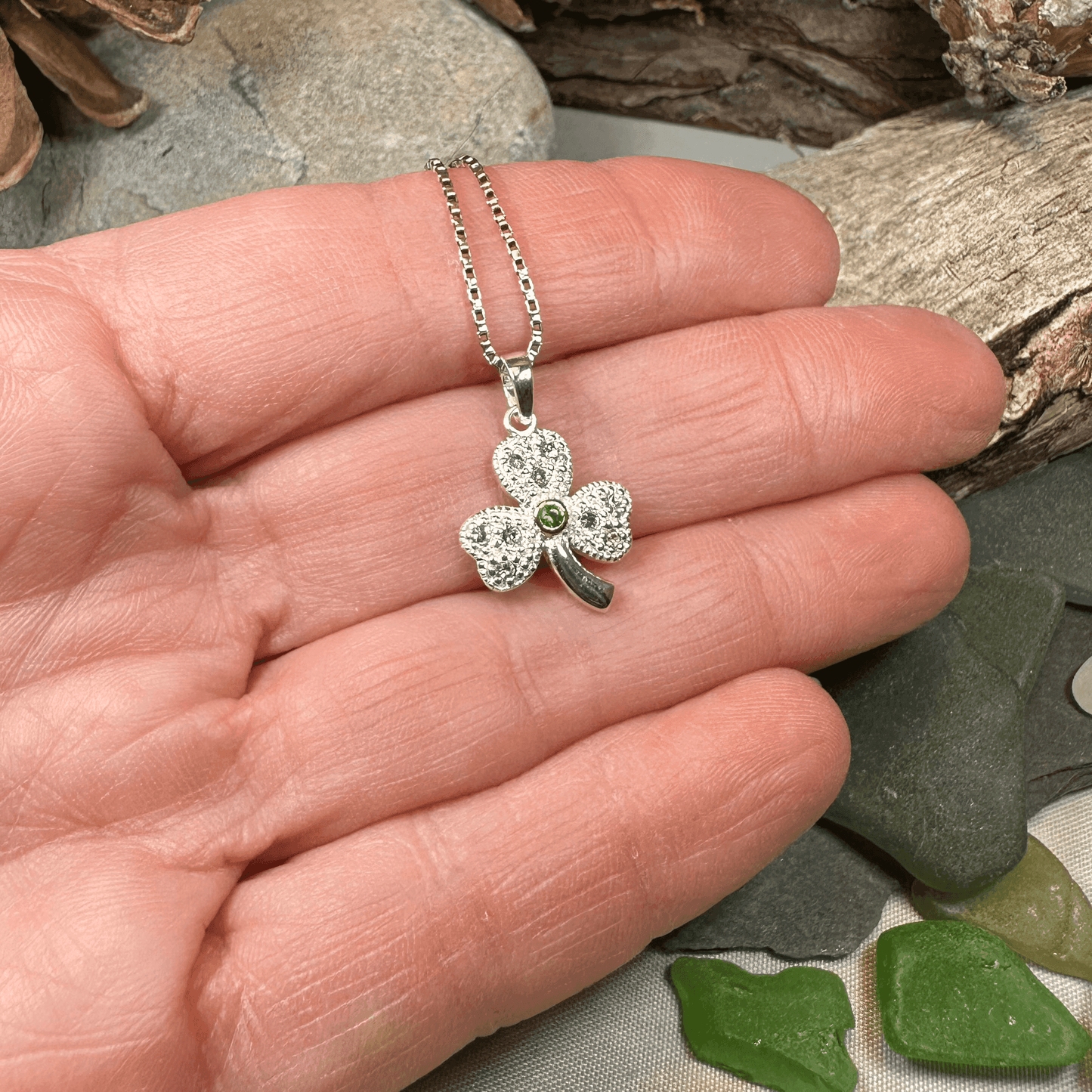 Shimmering Shamrock Necklace - 