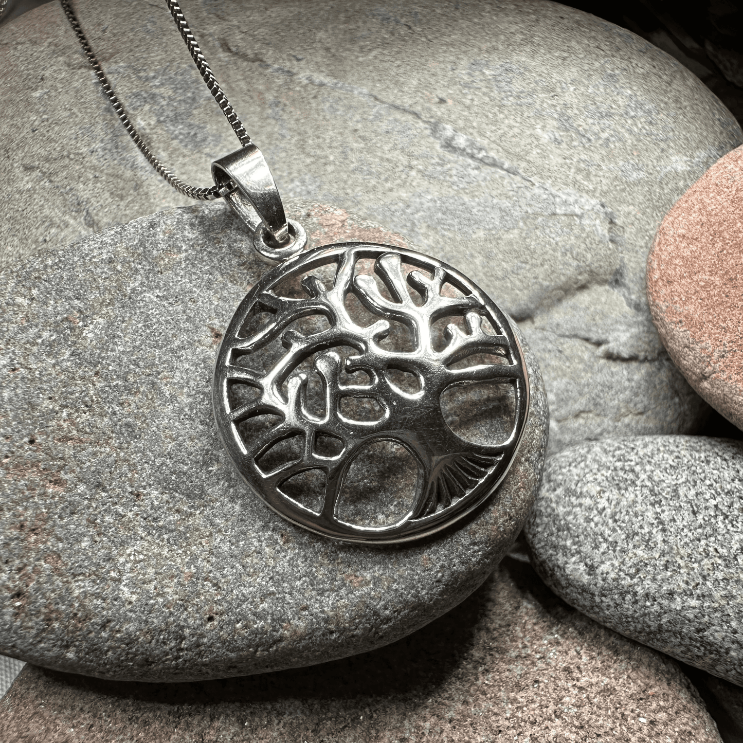 Modern Tree of Life Necklace - 18