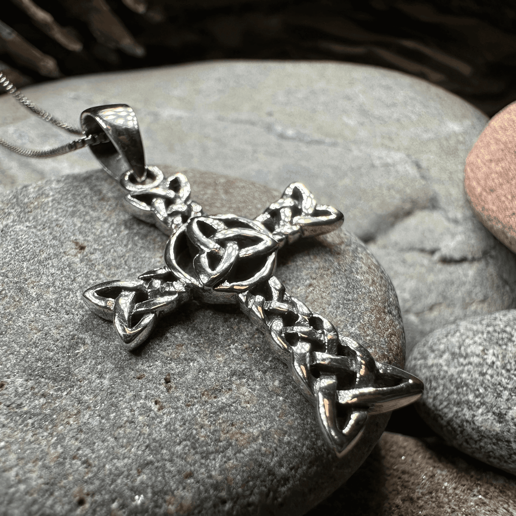 Trinity Knot Celtic Cross Necklace - 18