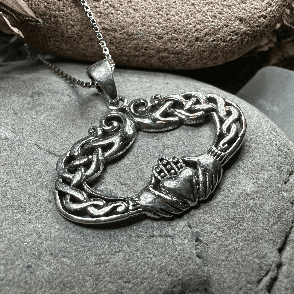 Claddagh Celtic Lace Necklace - 18