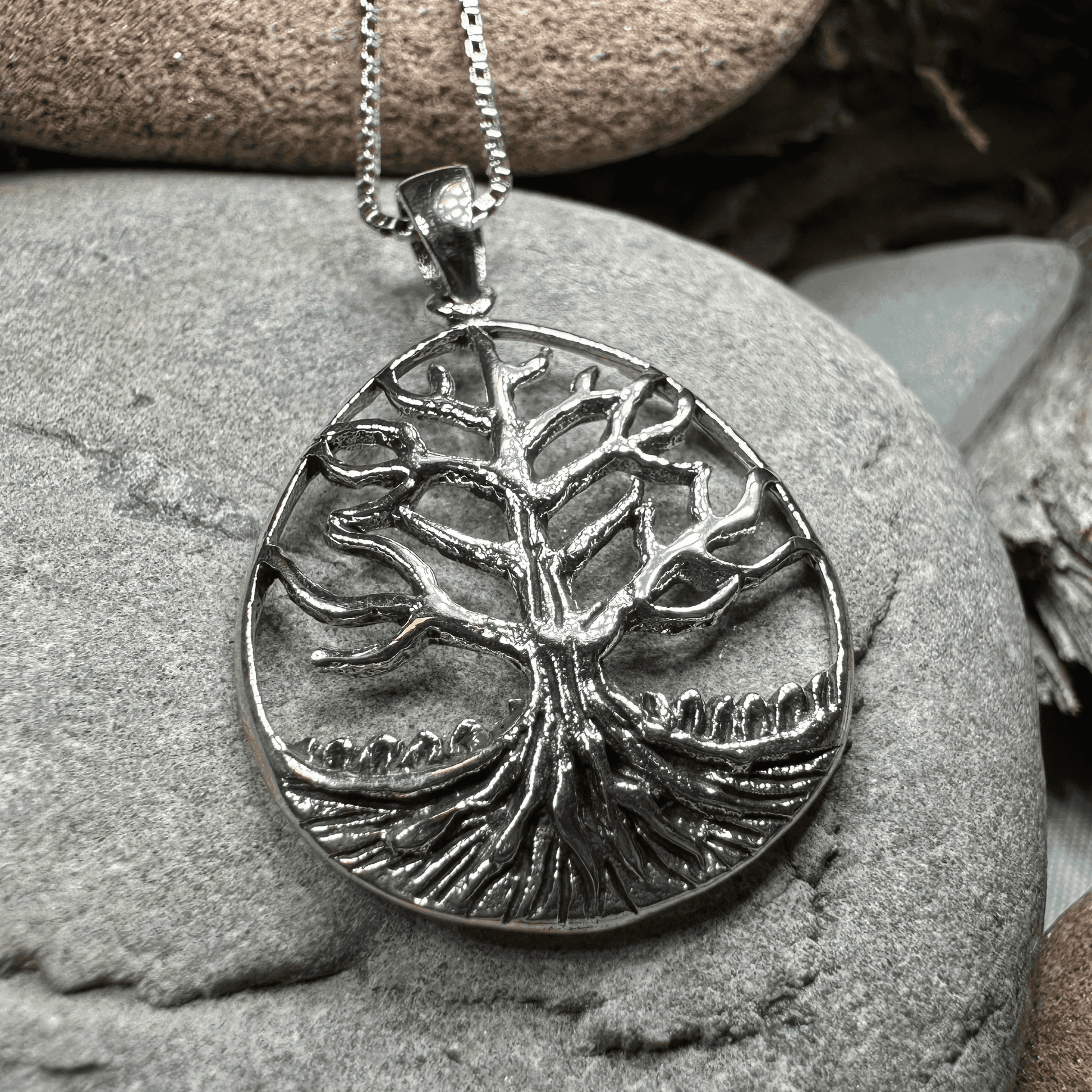 Elsa Tree of Life Necklace - 18