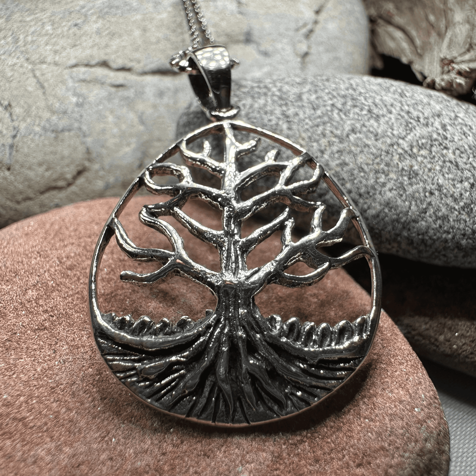Elsa Tree of Life Necklace - 18