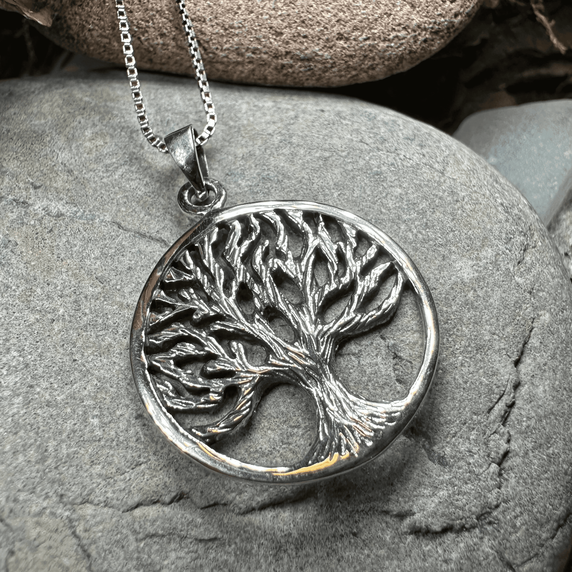 Strong Tree of Life Necklace - 