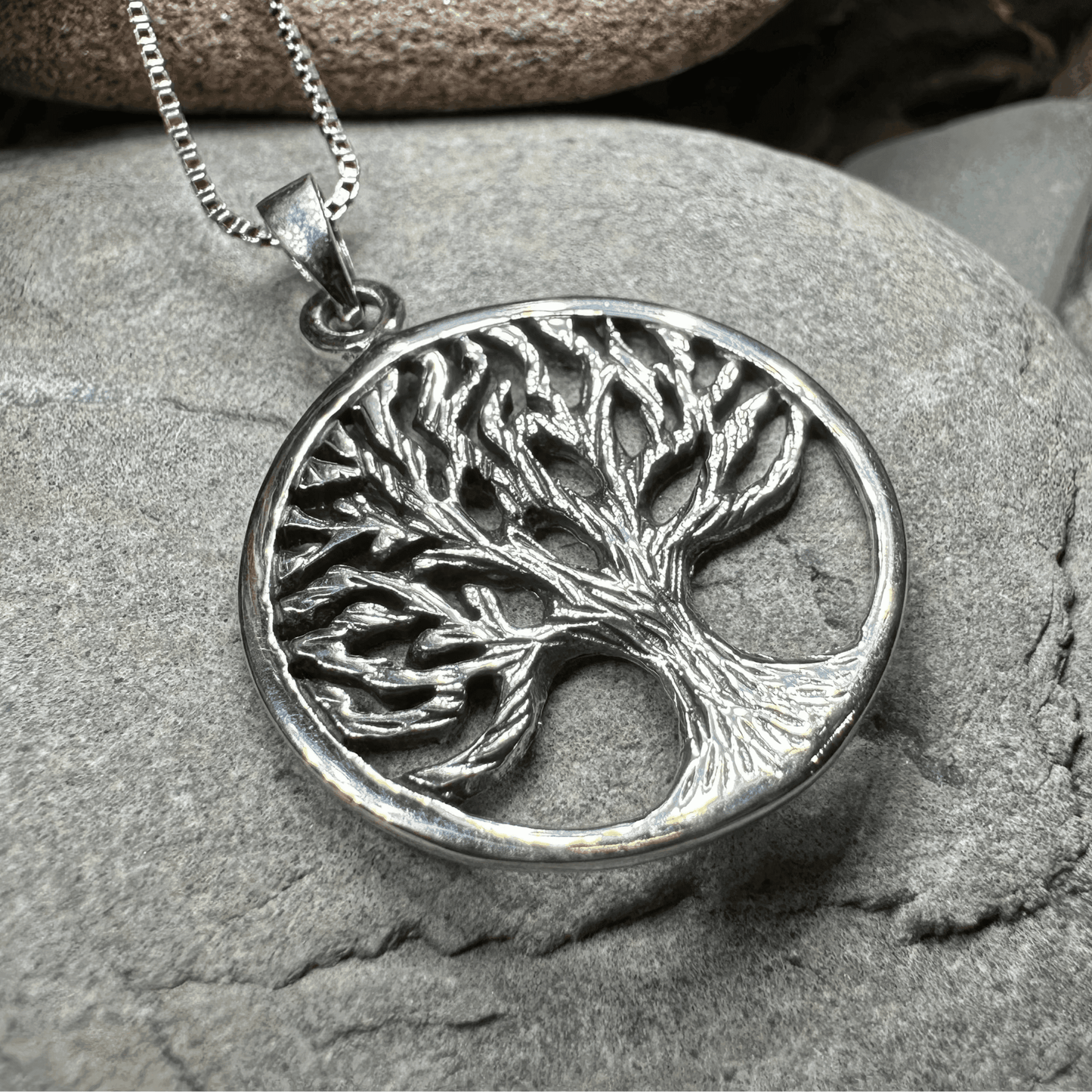 Strong Tree of Life Necklace - 
