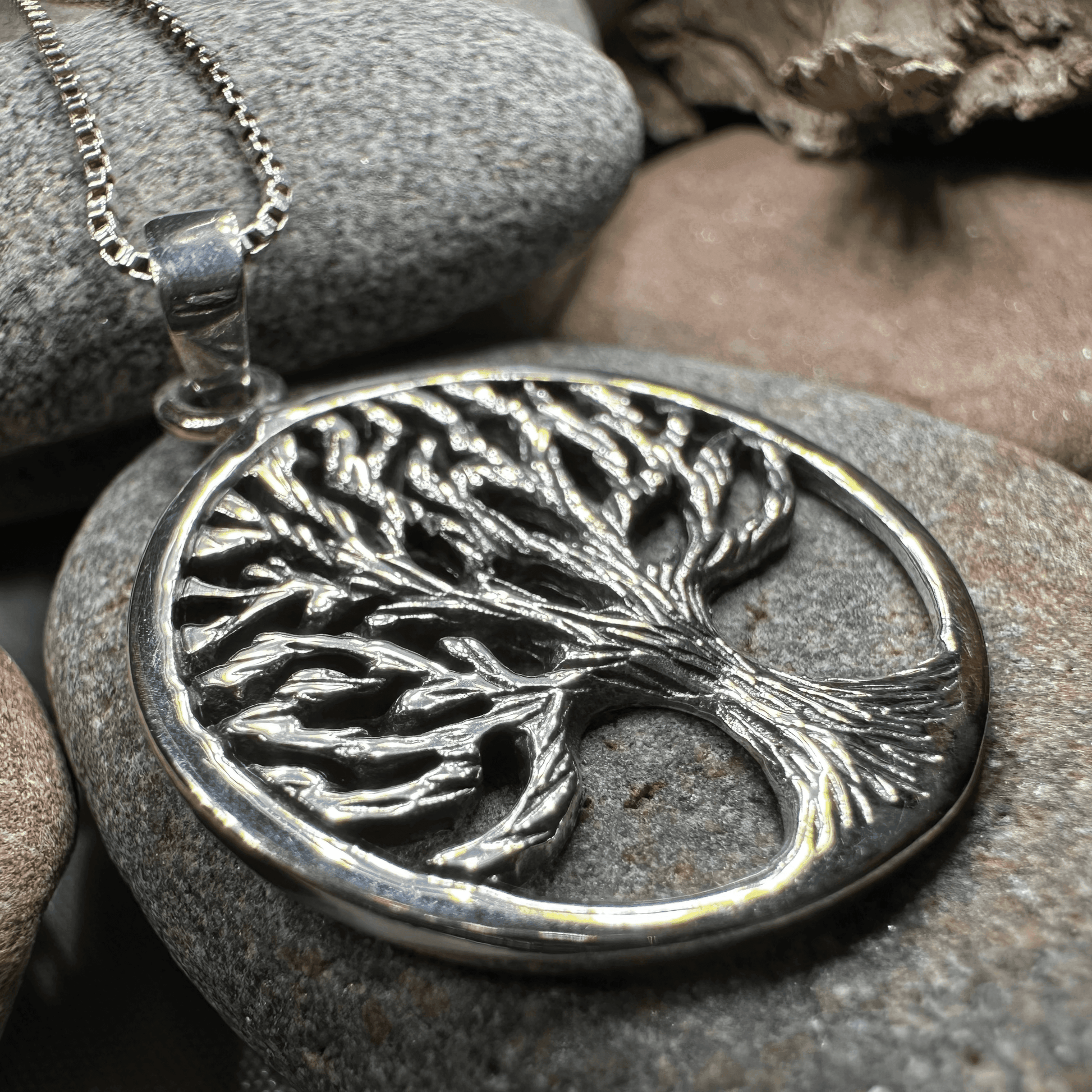Strong Tree of Life Necklace - 