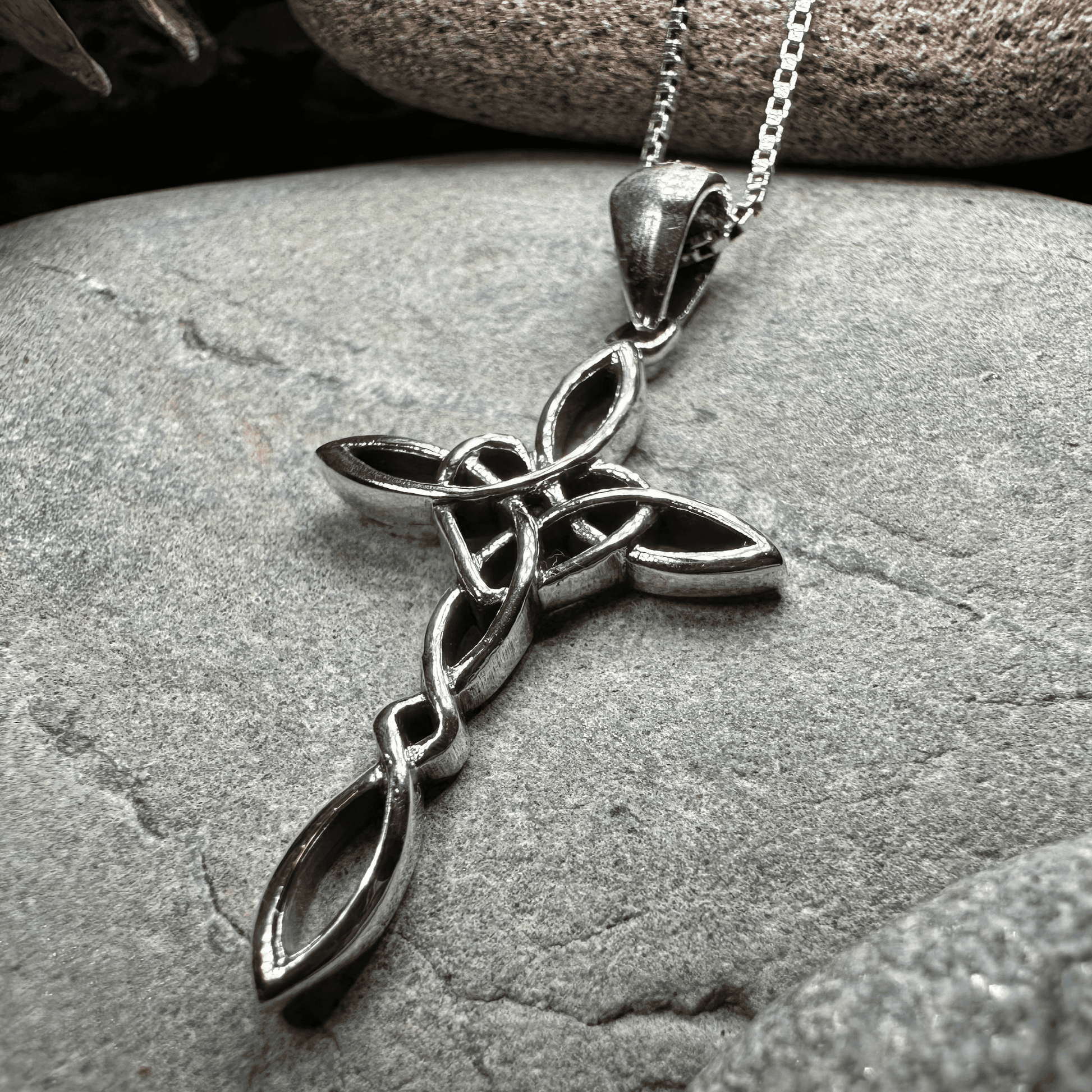 Pure Love Celtic Cross Necklace - 18