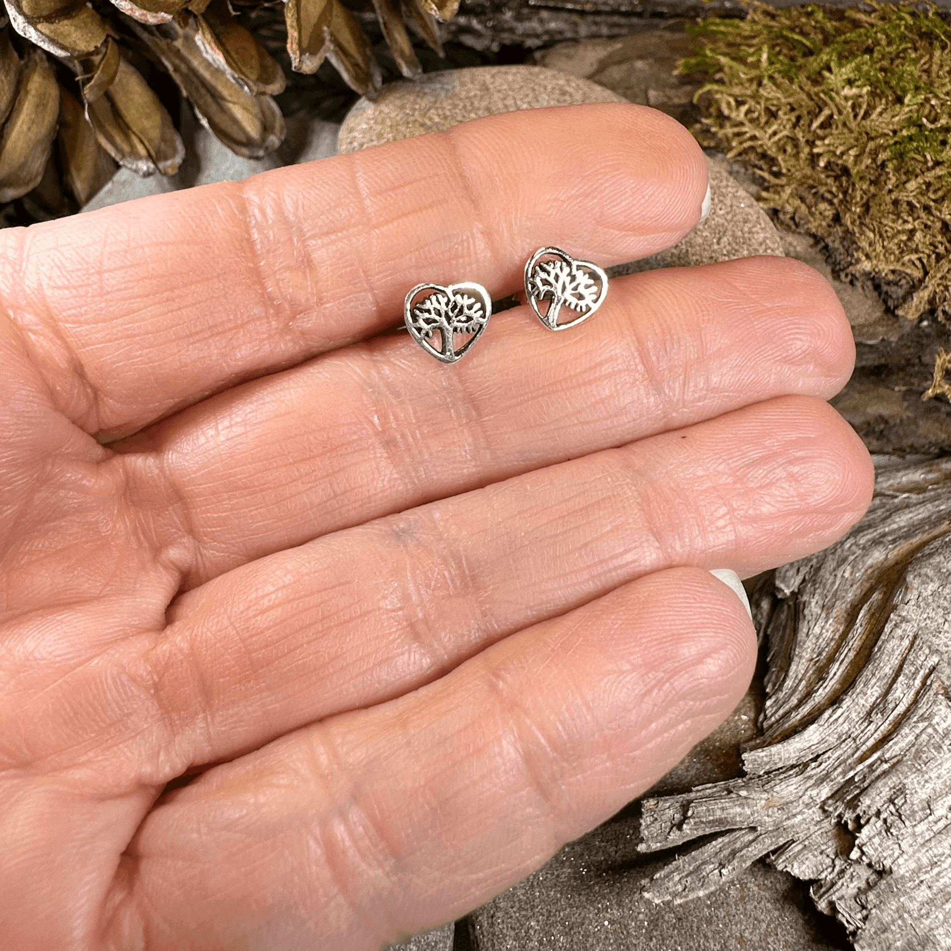 Beag Tree of Life Stud Earrings - 