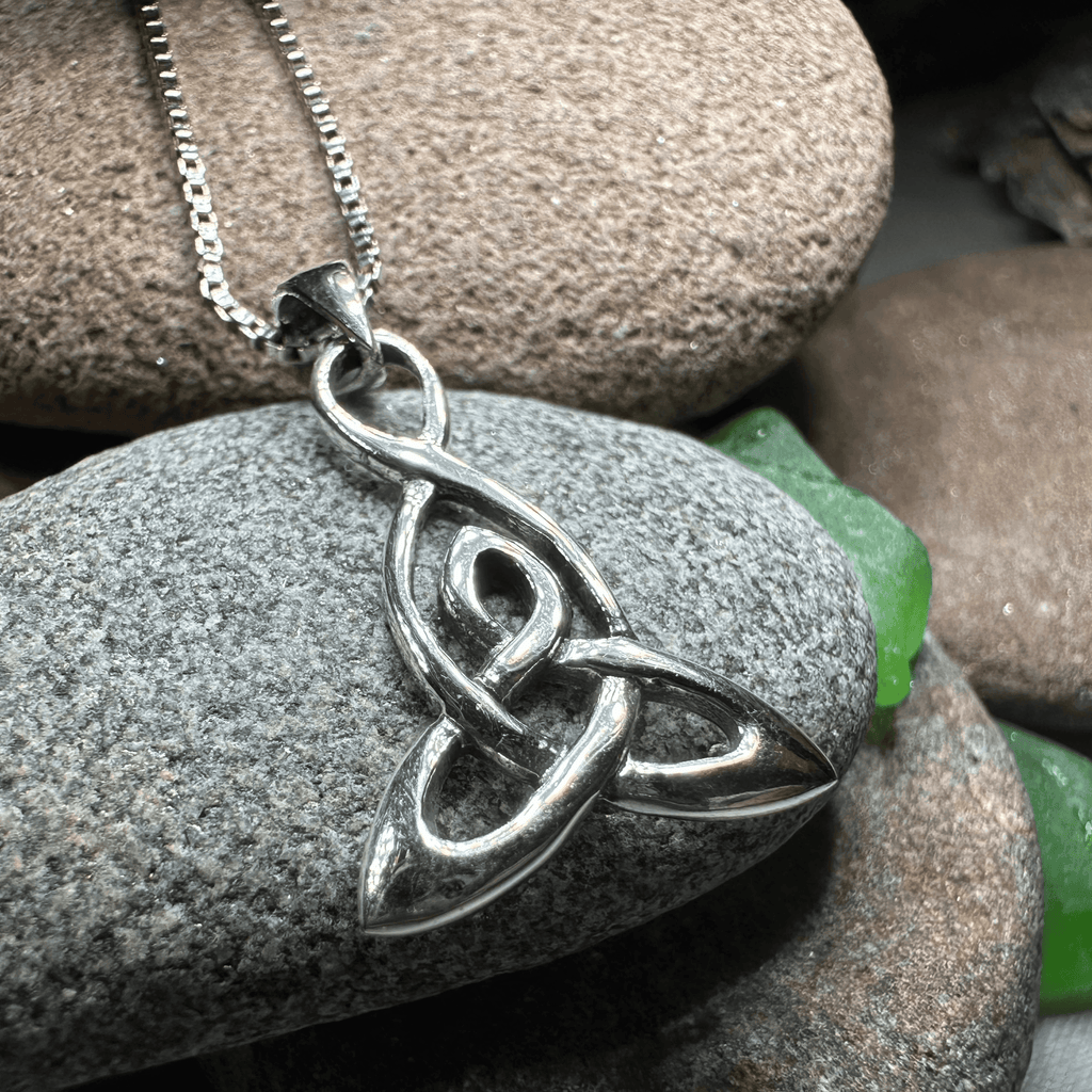 Mother's Knot Necklace - 