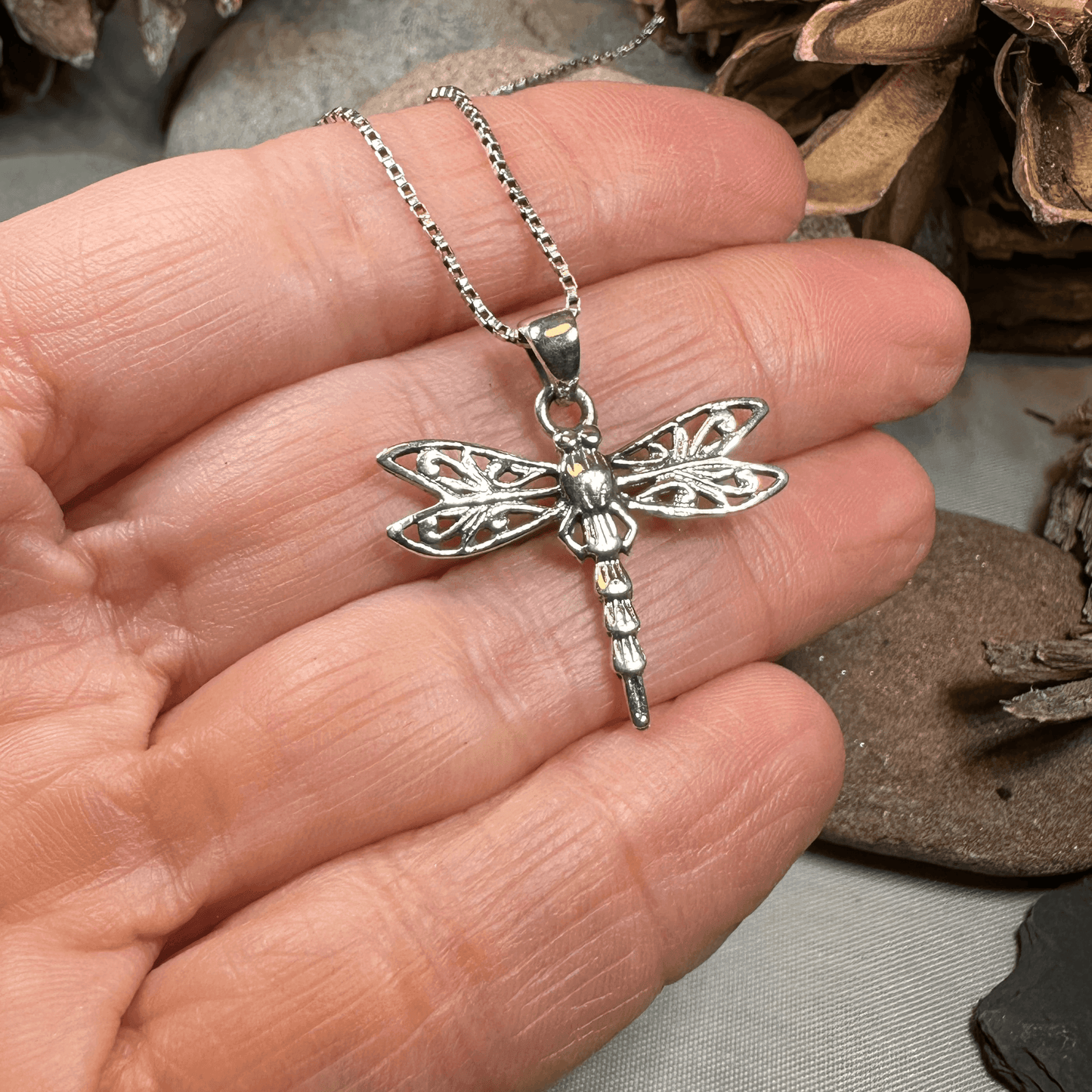 Summerdancer Dragonfly Necklace - 18