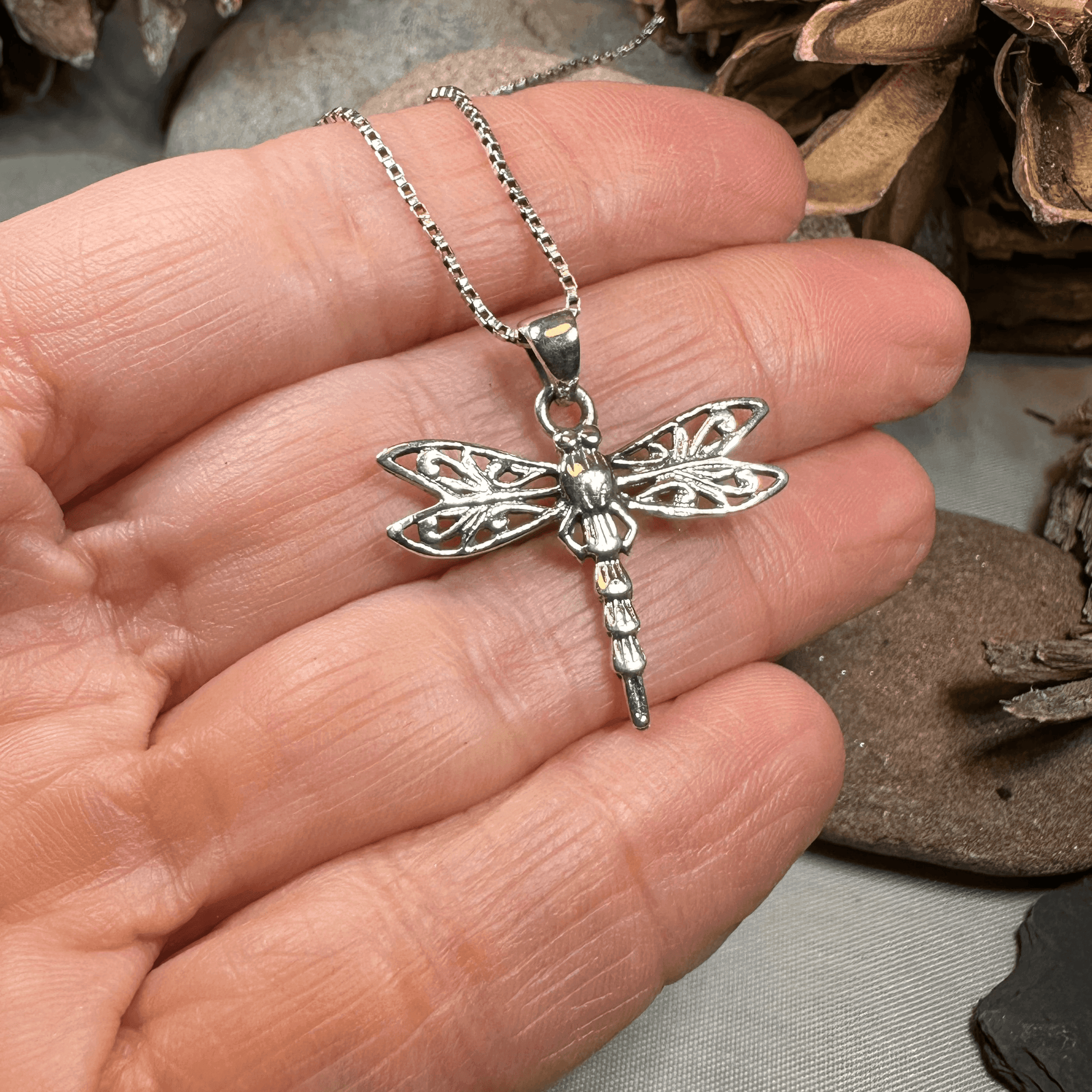 Summerdancer Dragonfly Necklace - 18