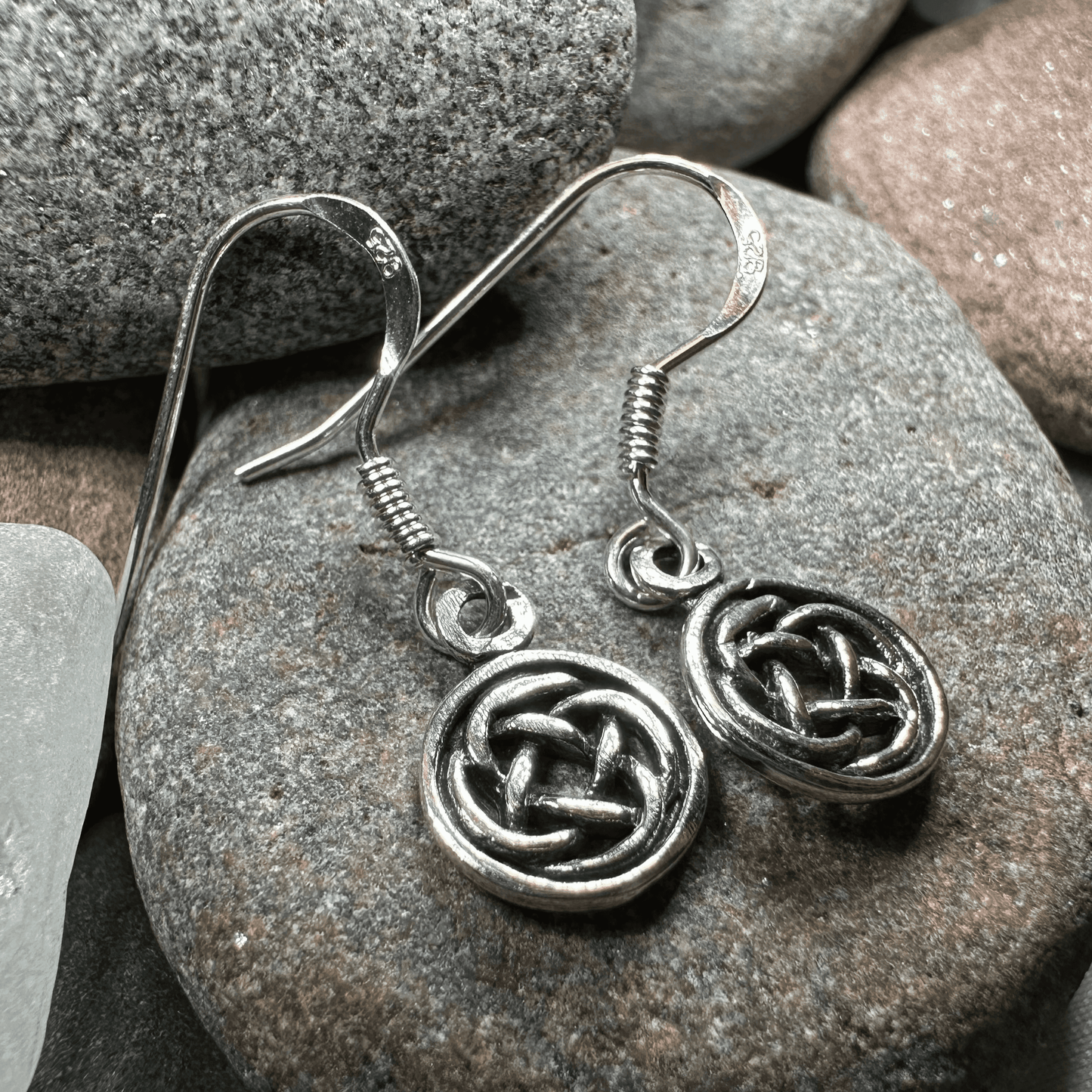 Dainty Dara Knot Earrings - 
