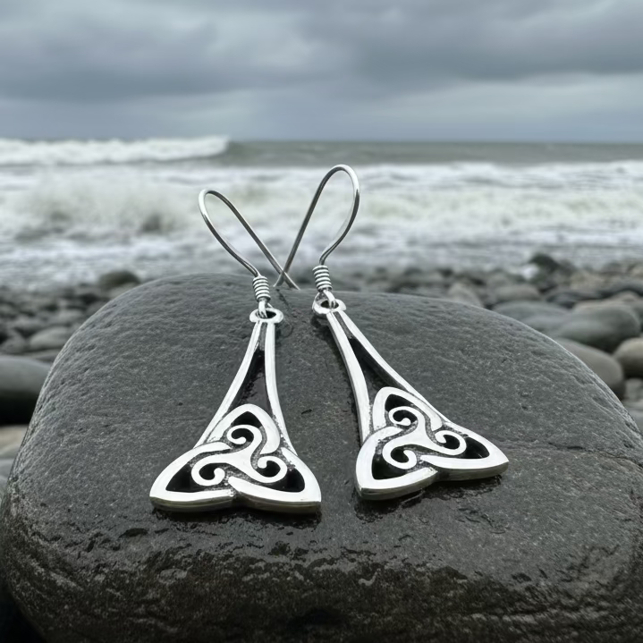 Eileen Celtic Knot Earrings - 