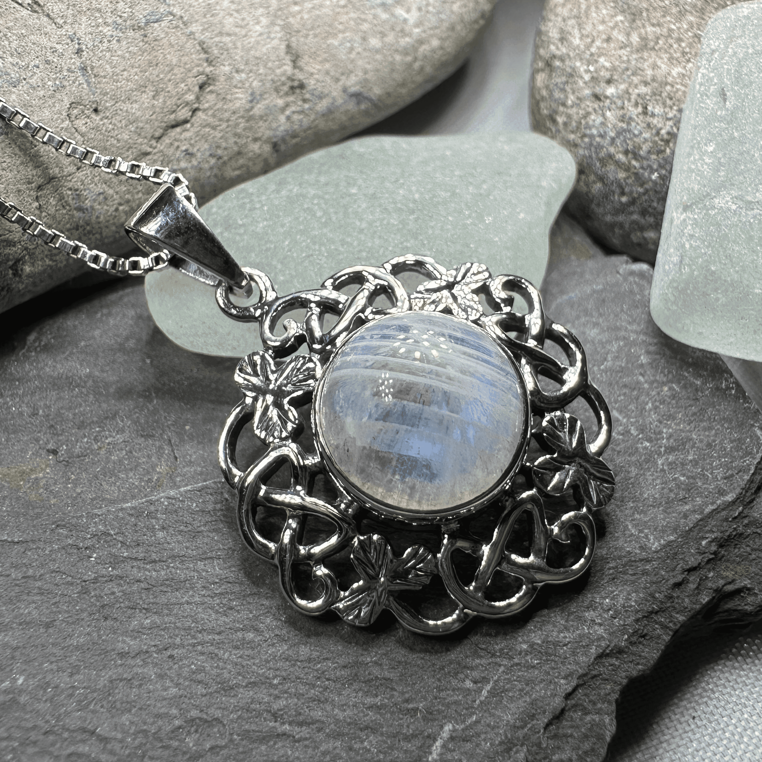 Elana Shamrock Moonstone Necklace - 18