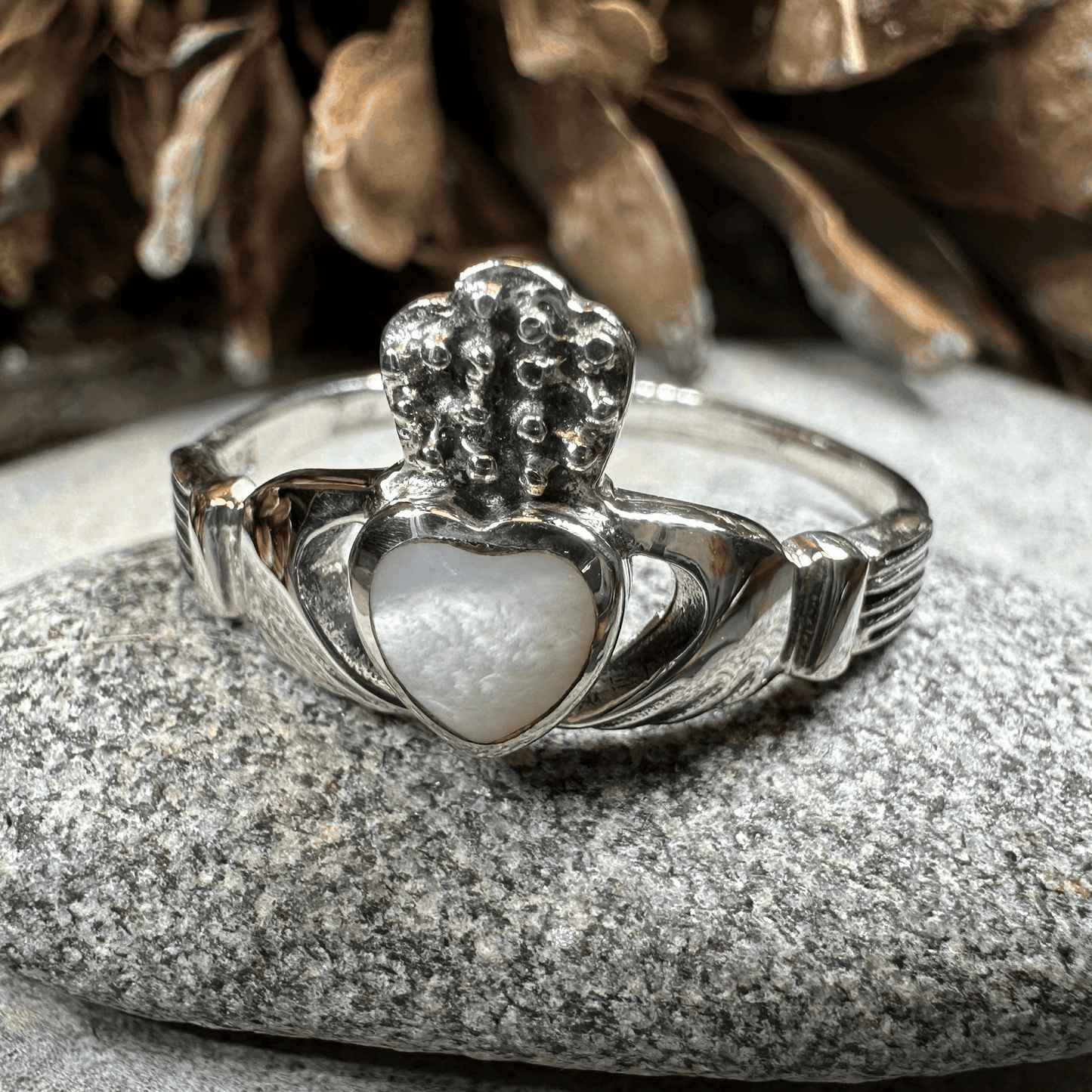 Aurora Claddagh Ring - 5