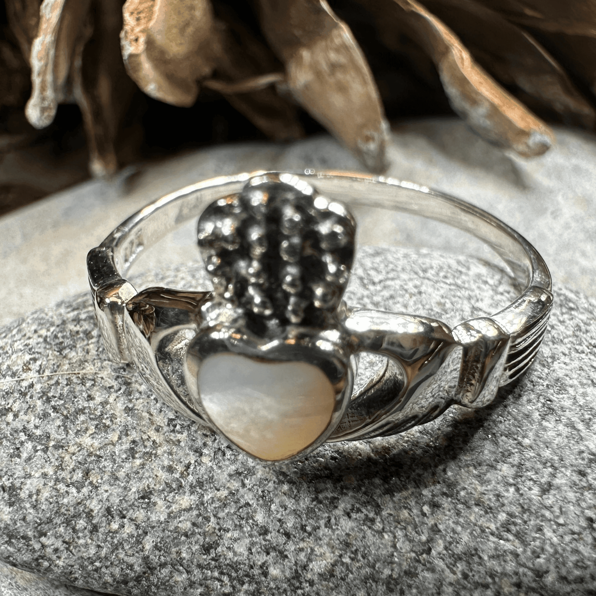 Aurora Claddagh Ring - 5