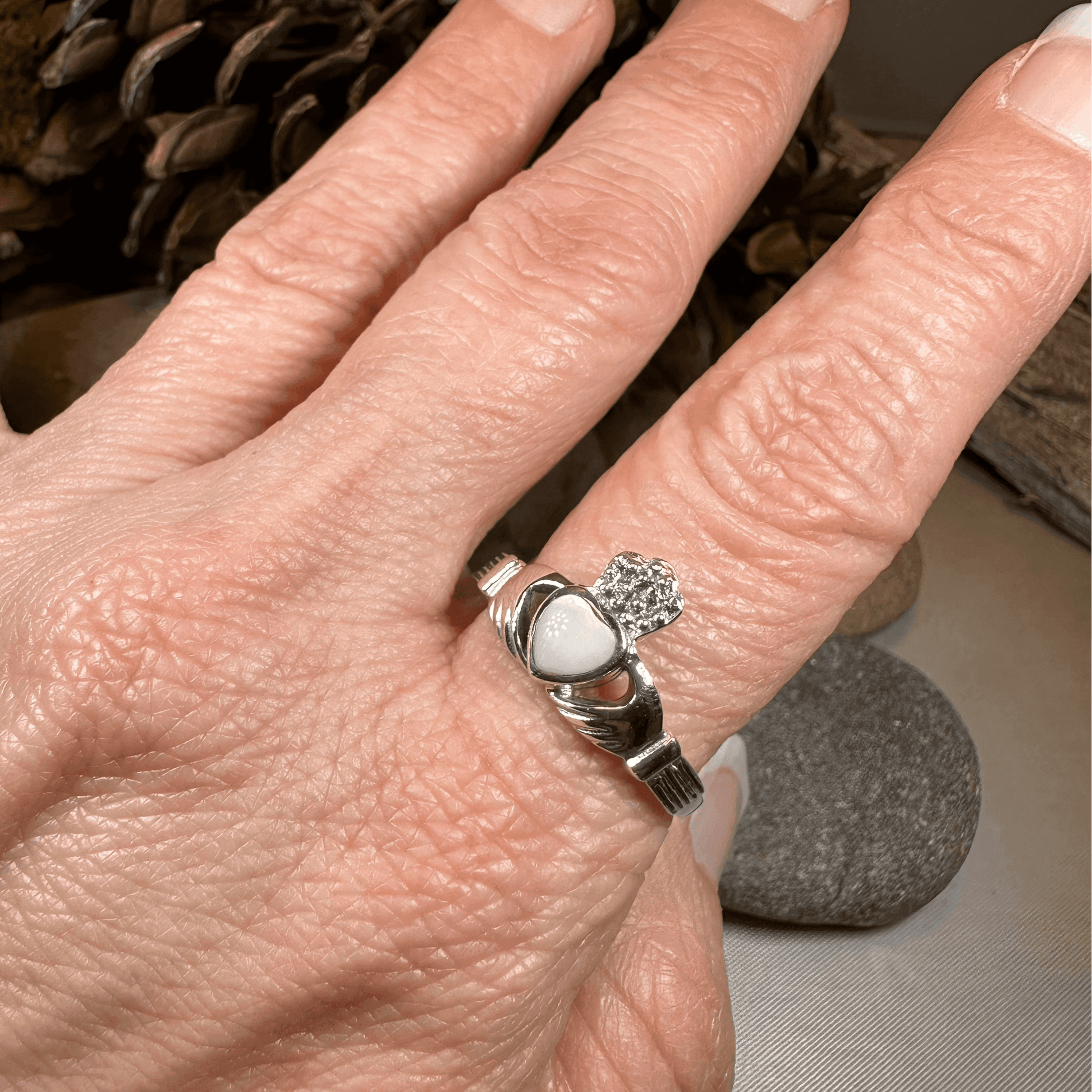 Aurora Claddagh Ring - 5