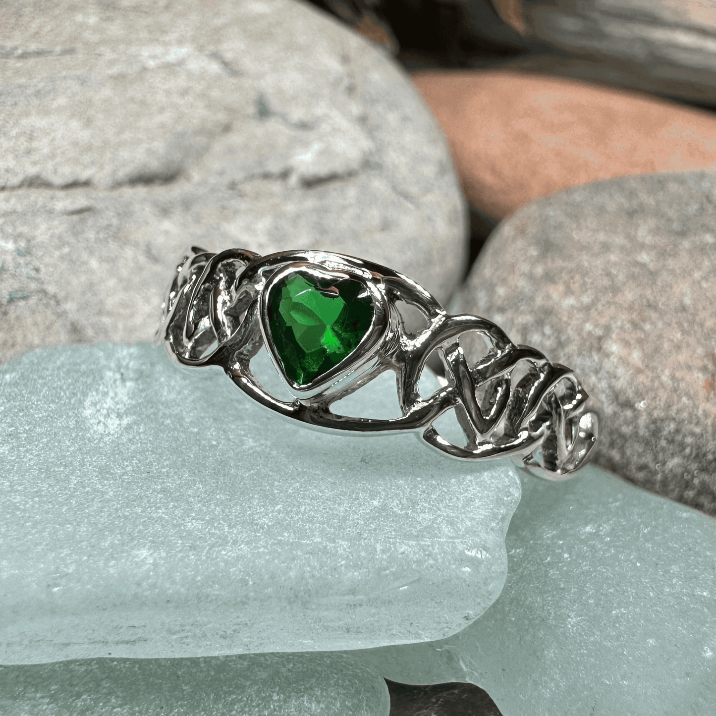 Amore Celtic Heart Ring - 4