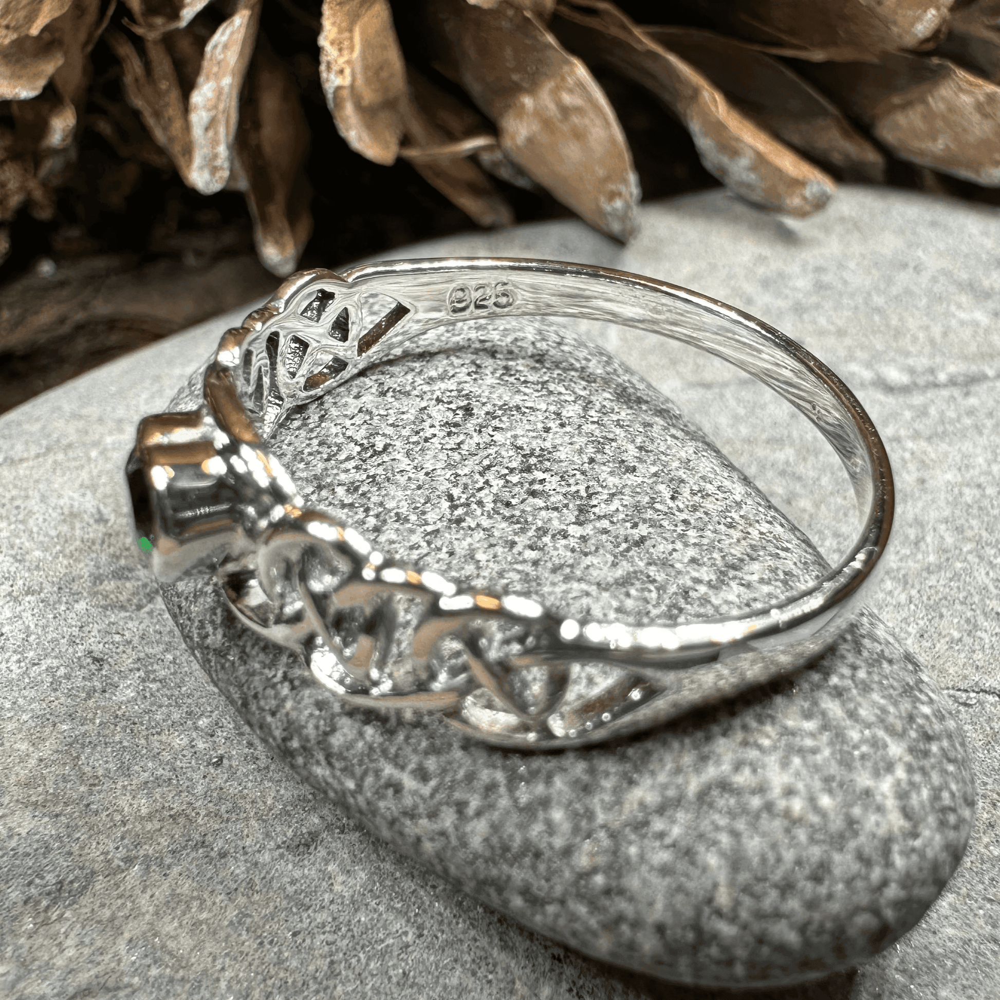 Amore Celtic Heart Ring - 4