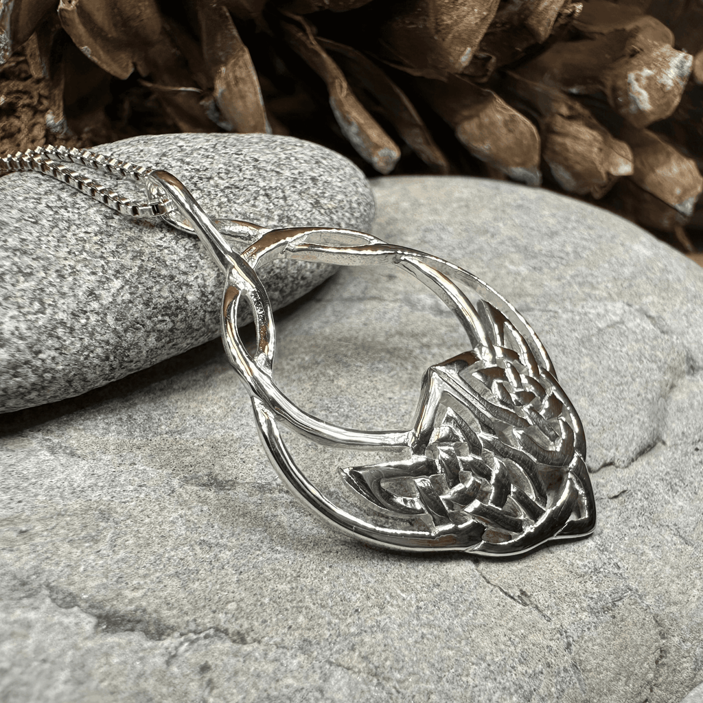 Lira Celtic Knot Necklace - 