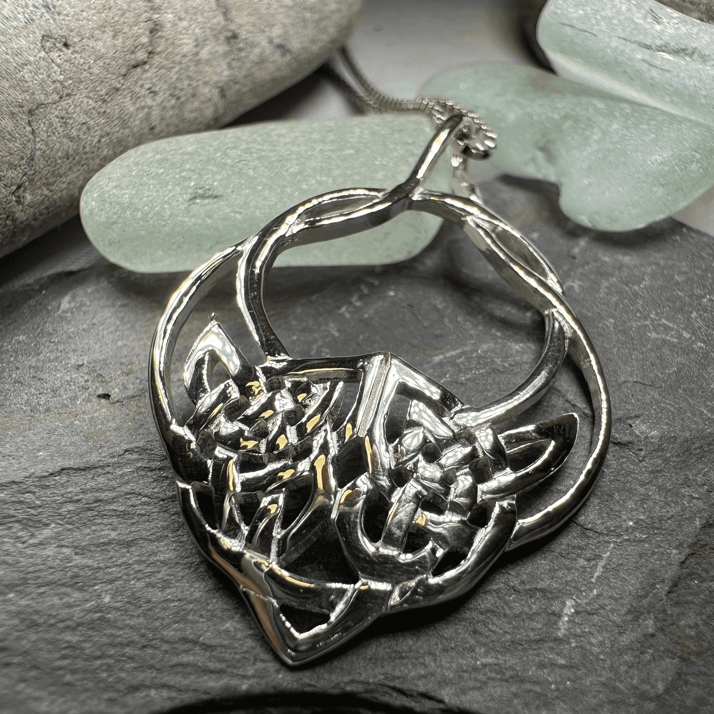 Lira Celtic Knot Necklace - 