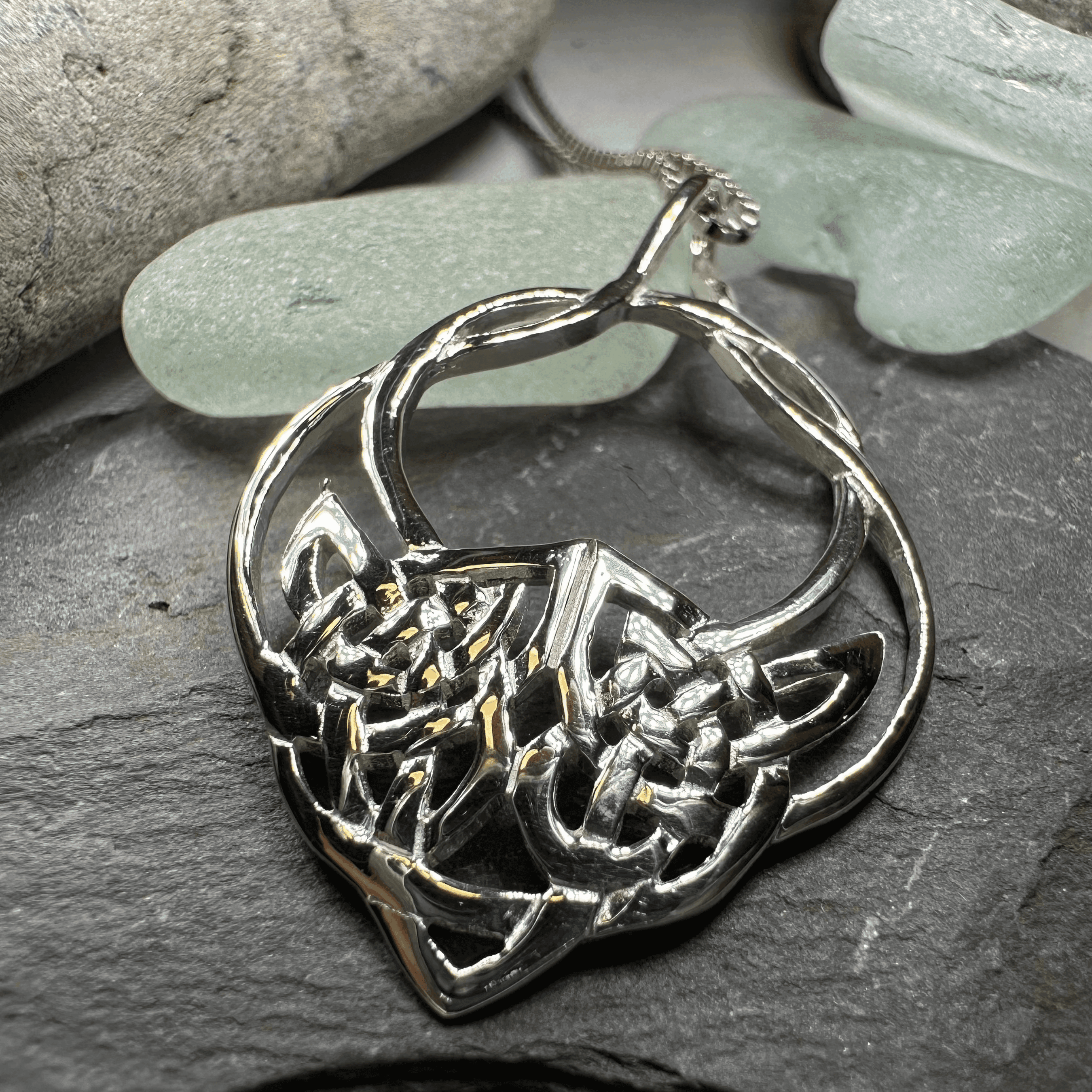 Lira Celtic Knot Necklace - 