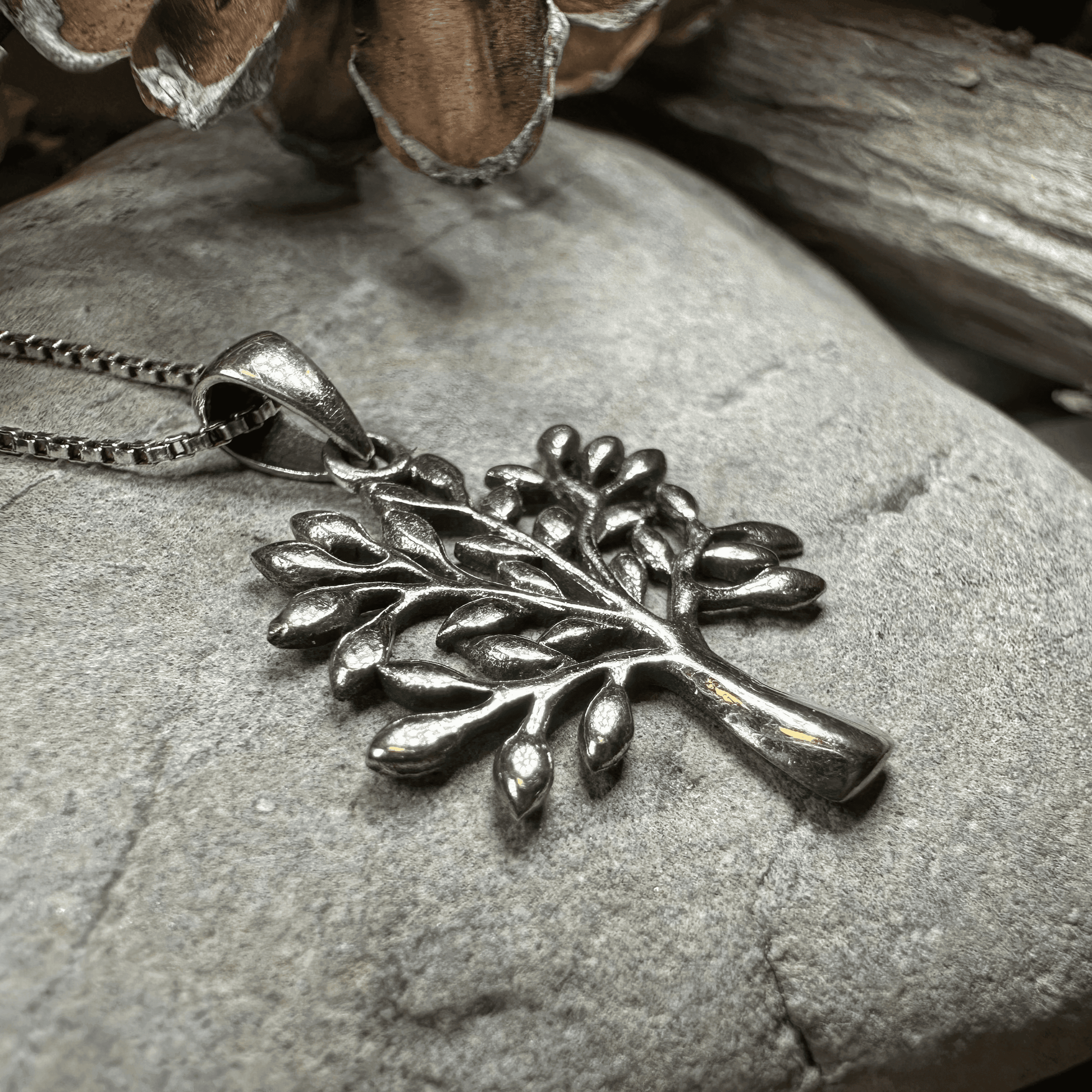 Nadur Tree of Life Necklace - 