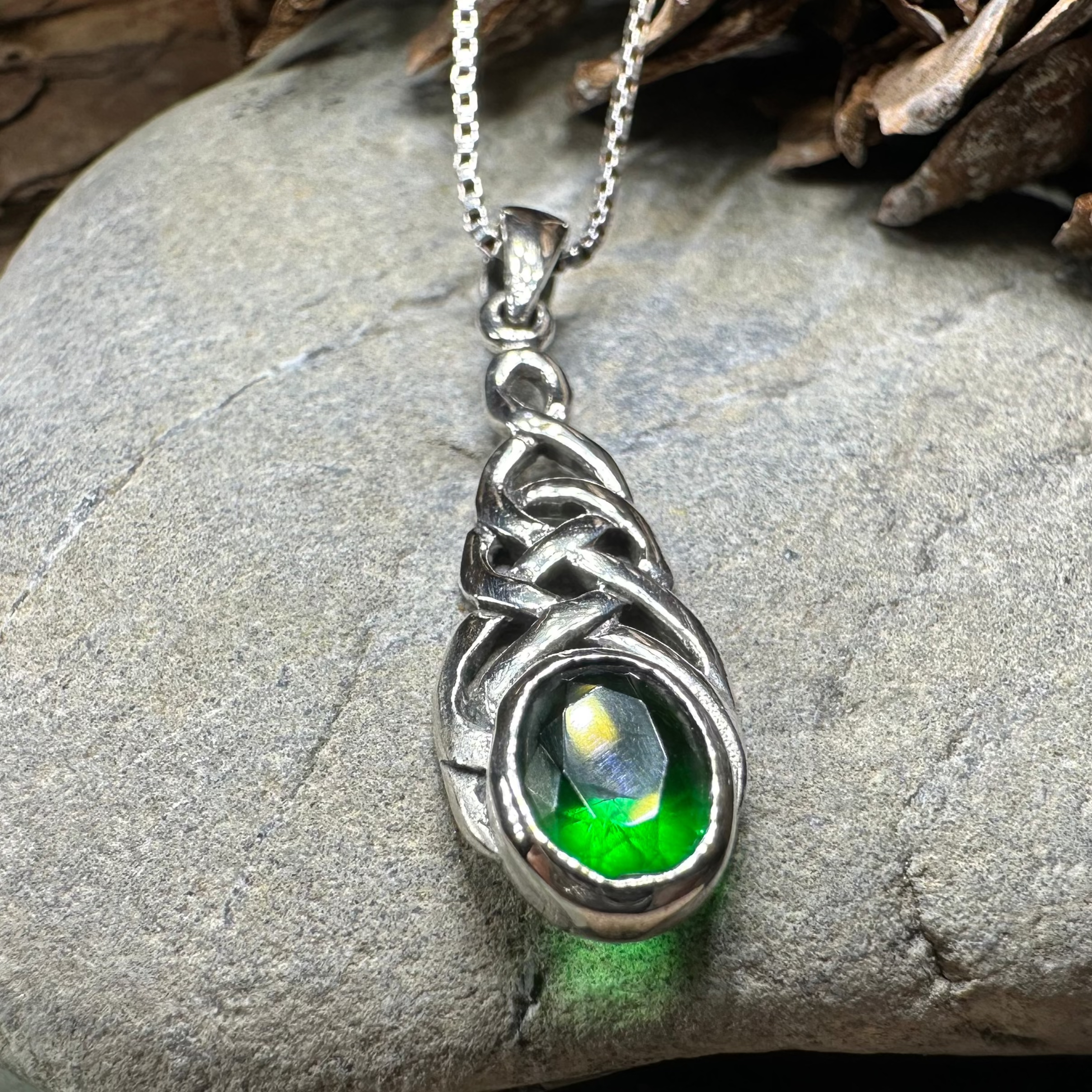 Emma Celtic Knot Necklace