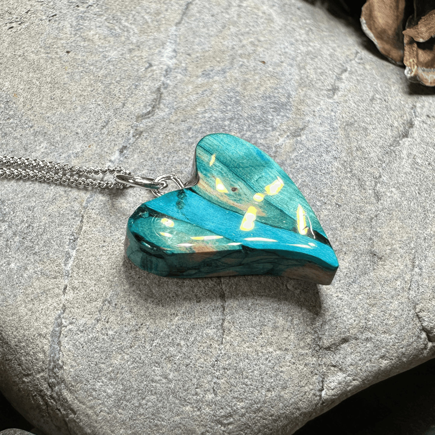 Heathergems Scottish Heart Necklace - Blue Green